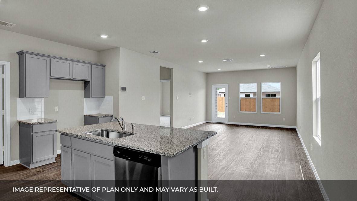 Angleton, TX 77515,306 Robin ST