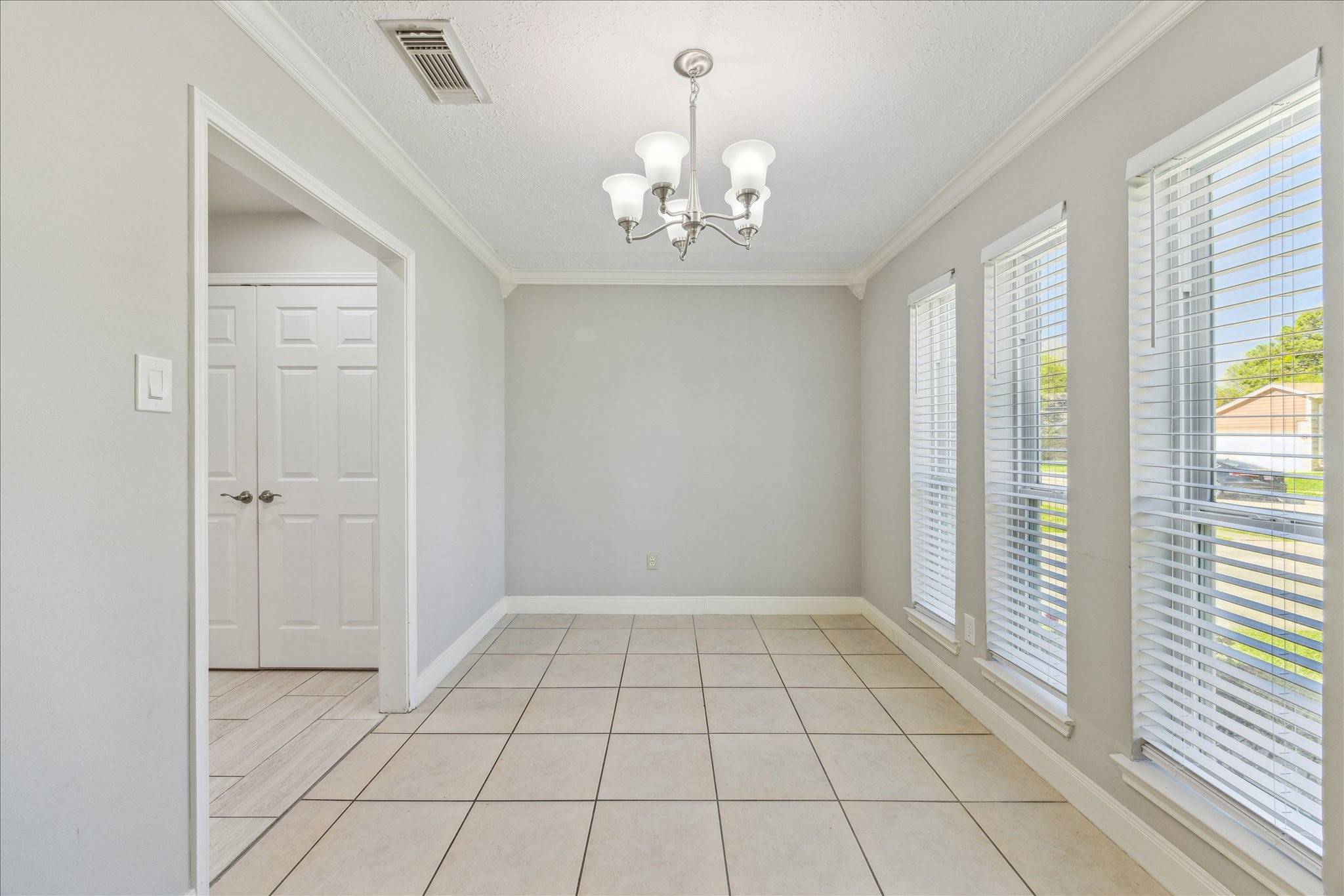 Houston, TX 77040,8015 Western Trail DR