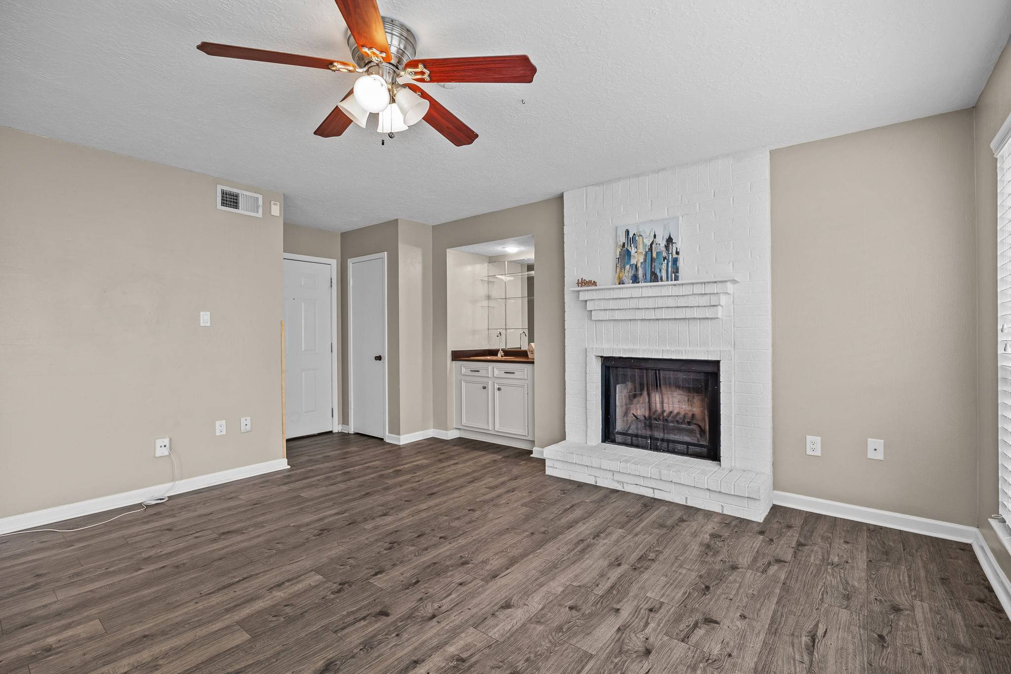 Webster, TX 77598,250 El Dorado BLVD #127