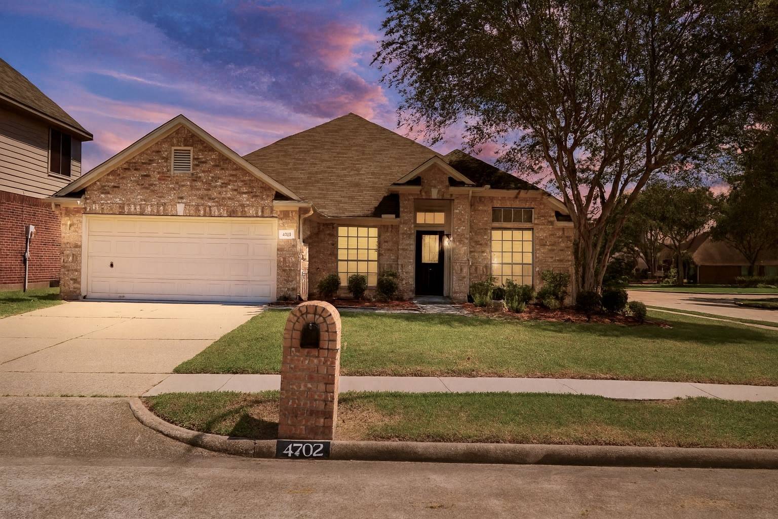 Pasadena, TX 77505,4702 Sienna Heights