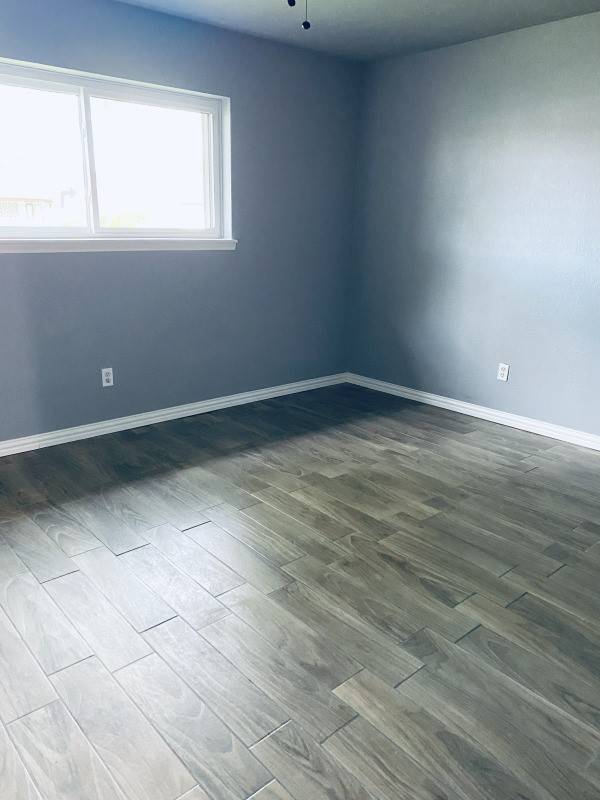 Houston, TX 77047,11910 Hunkler DR