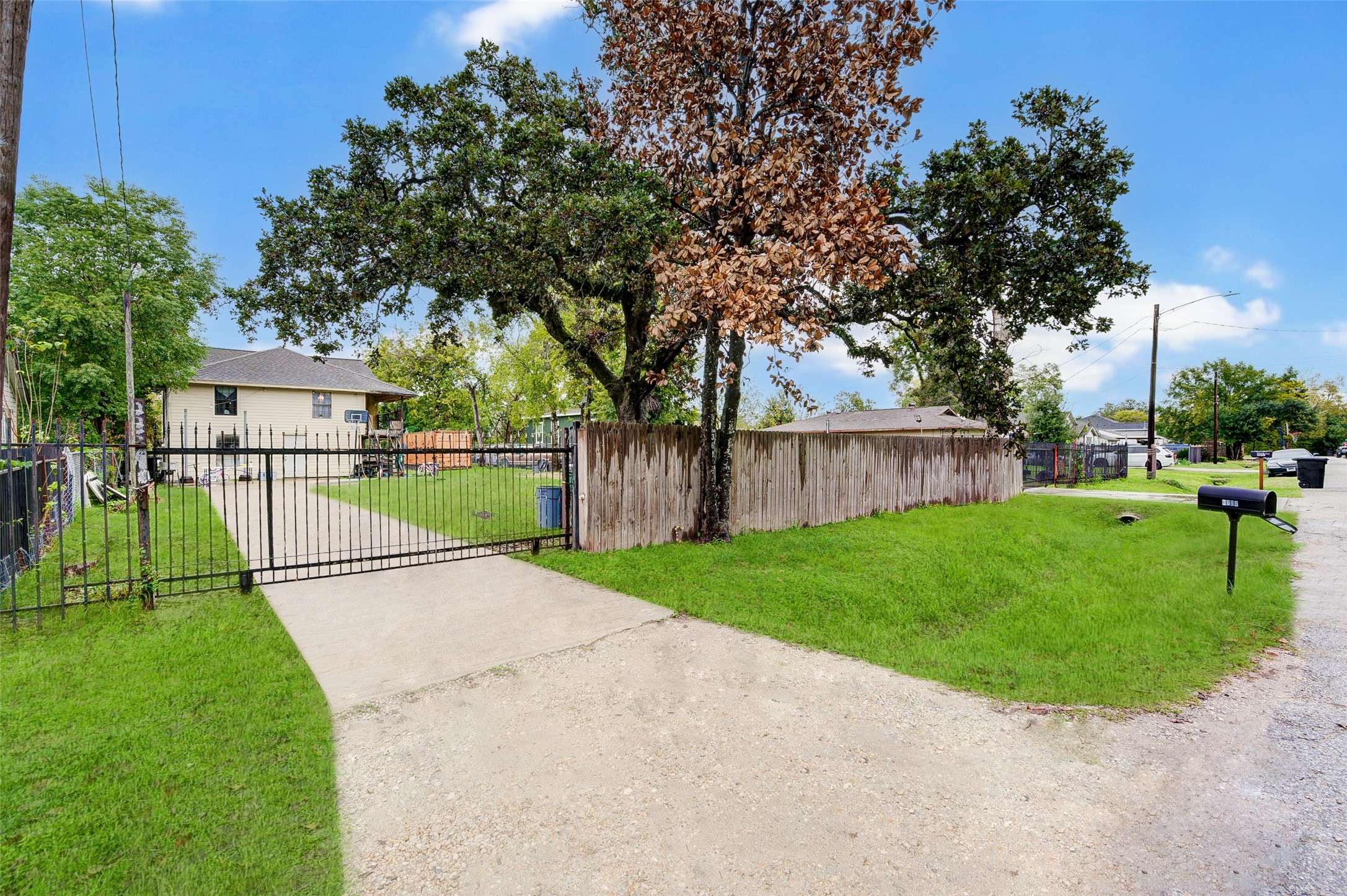 Houston, TX 77026,3615 Legion ST