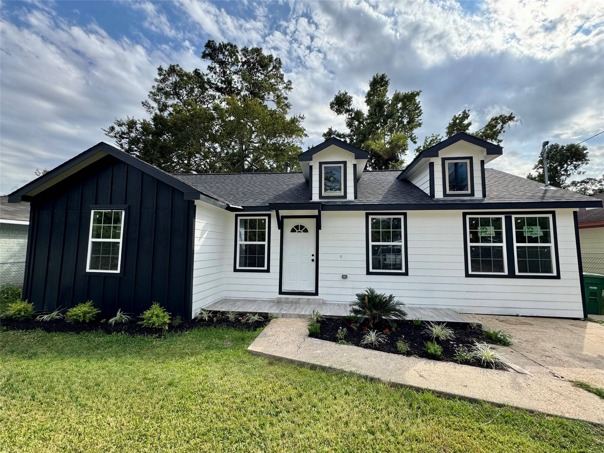 Houston, TX 77028,7410 Glen Manor DR