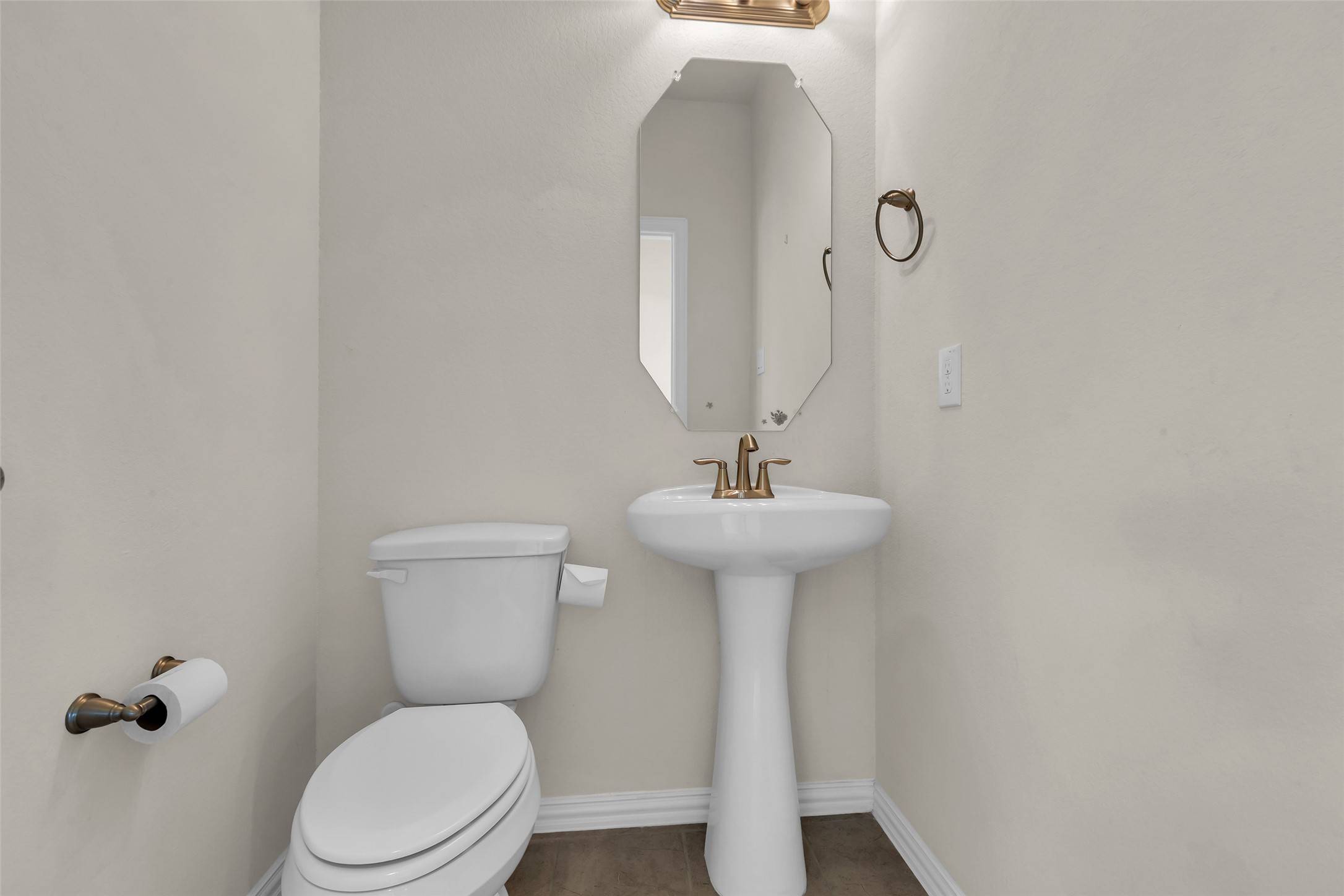 Texas City, TX 77568,13313 Suntail CT