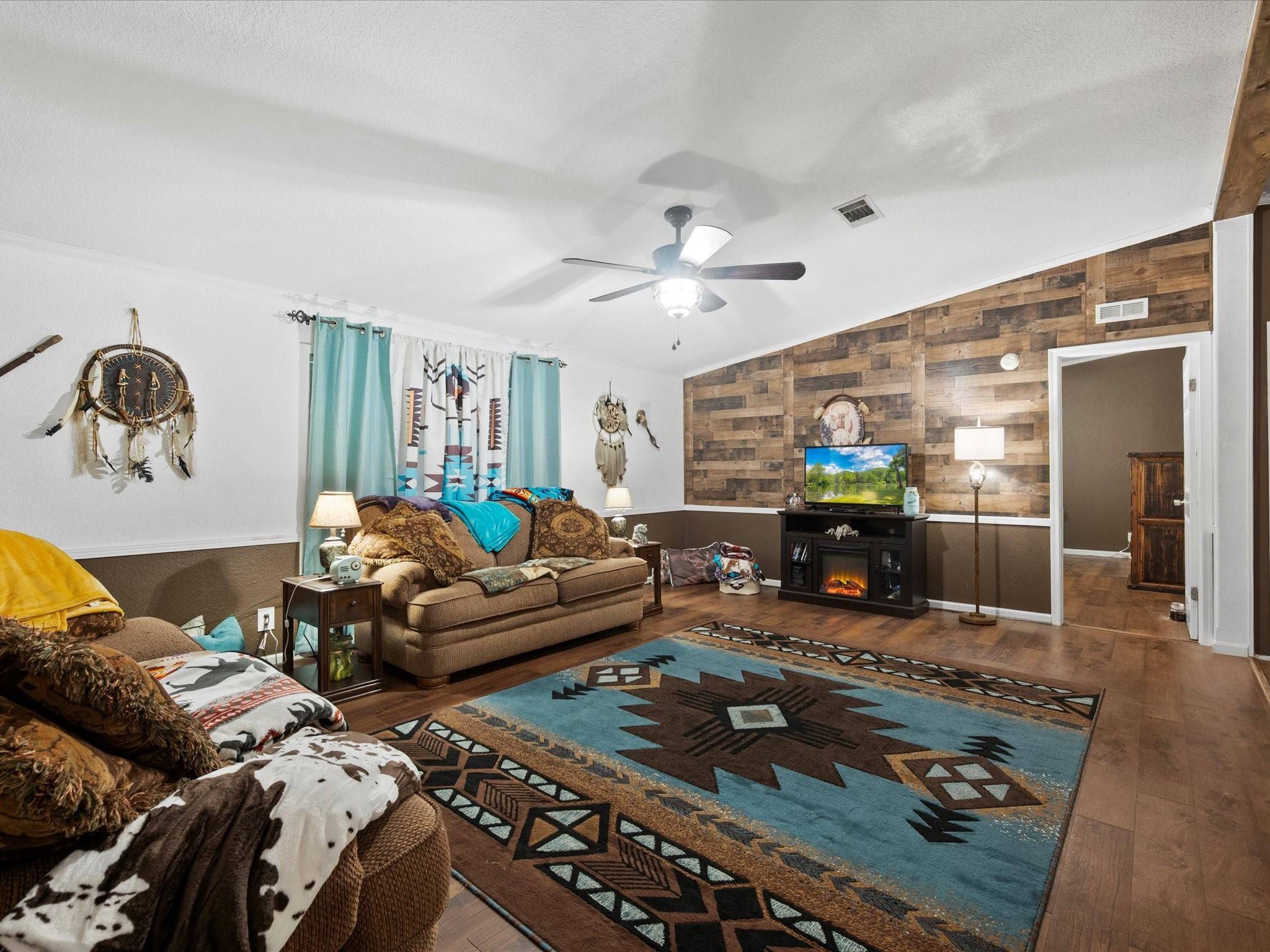 Montgomery, TX 77356,23155 Quiet Hollow RD