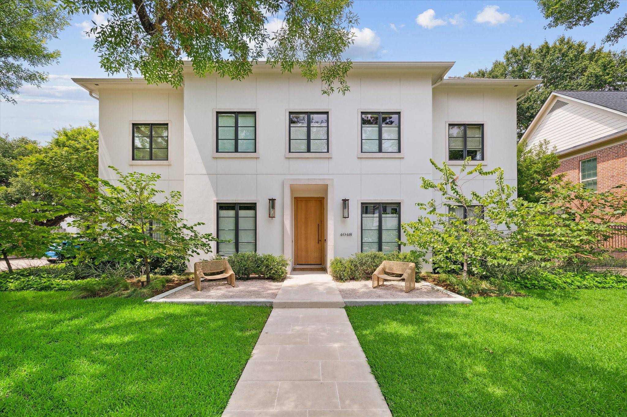 Houston, TX 77027,4048 Overbrook LN