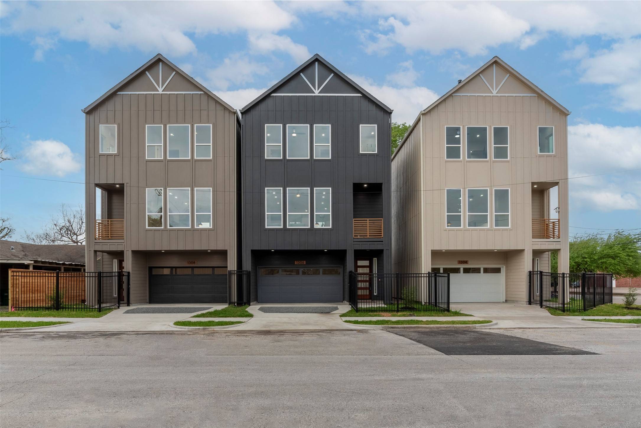 Houston, TX 77009,1308 Evelyn ST