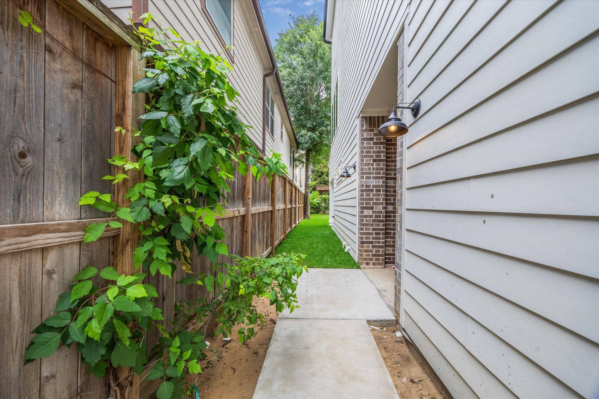 Houston, TX 77007,5108 Eigel ST