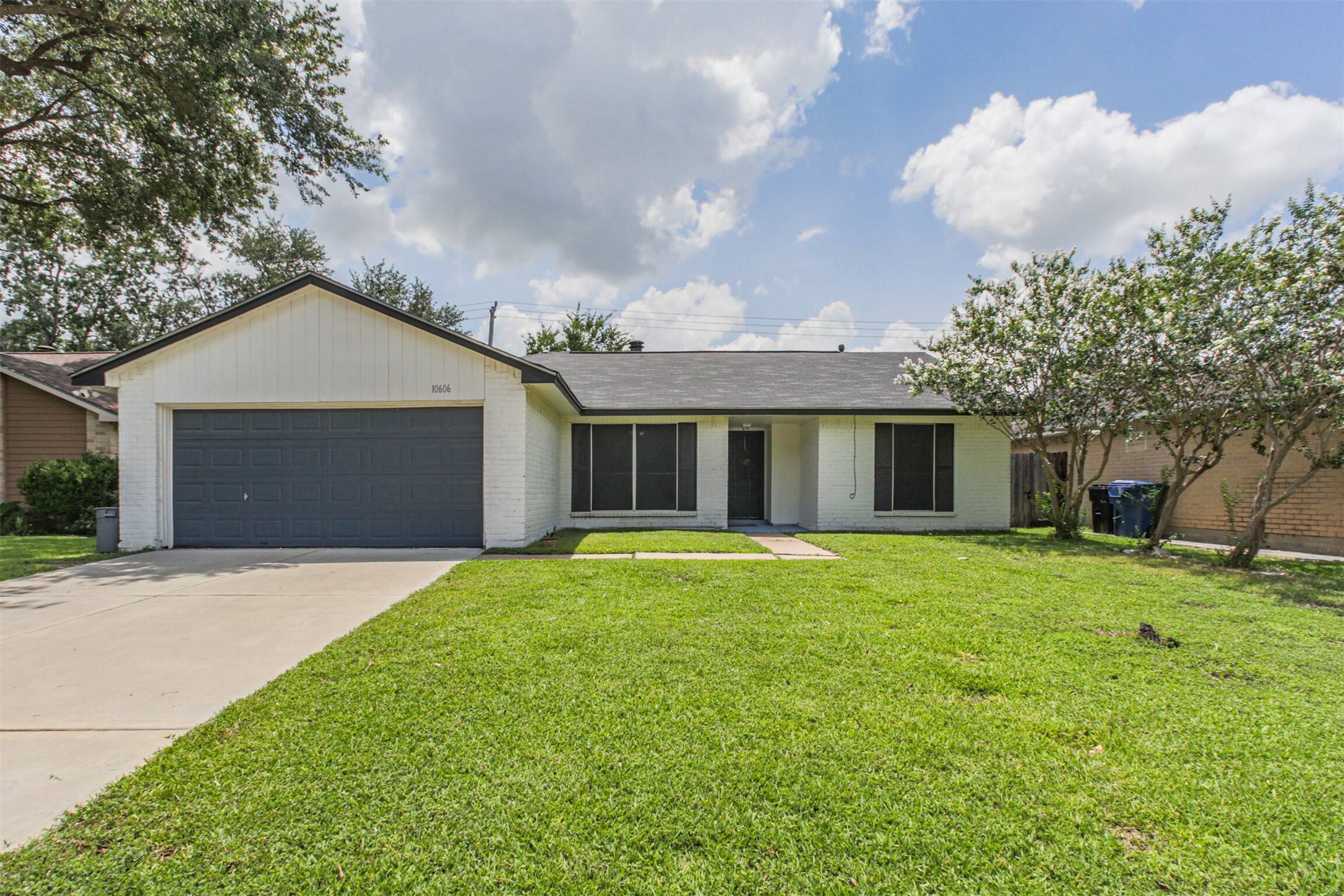 Sugar Land, TX 77498,10606 Forest Leaf DR
