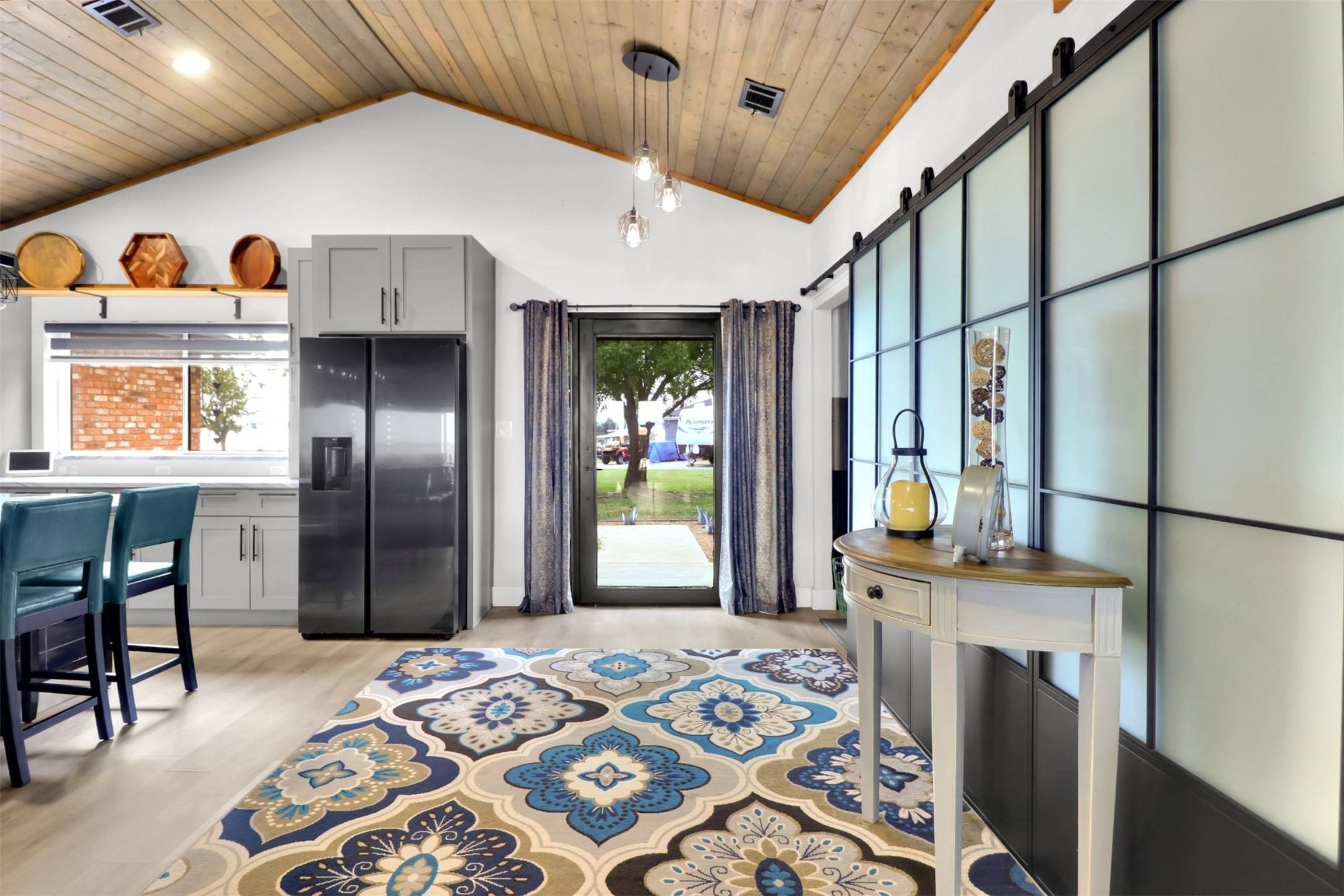 Chandler, TX 75758,21855 S Shore DR