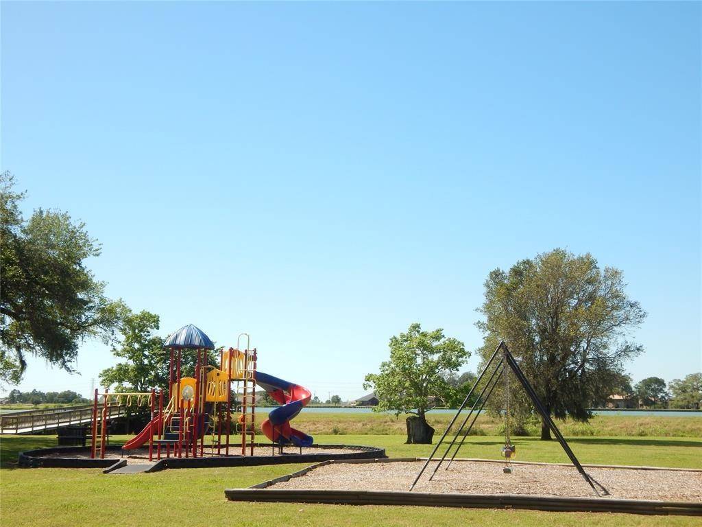 Angleton, TX 77515,1793 Apache TRL