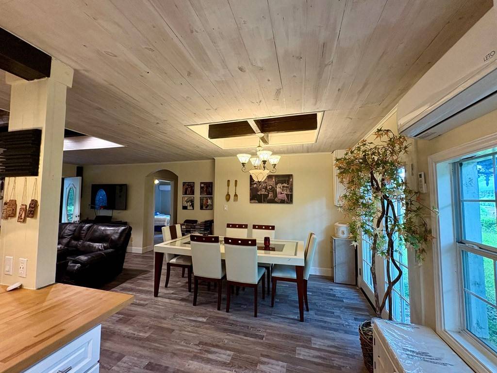 Goodrich, TX 77335,1014 River Road