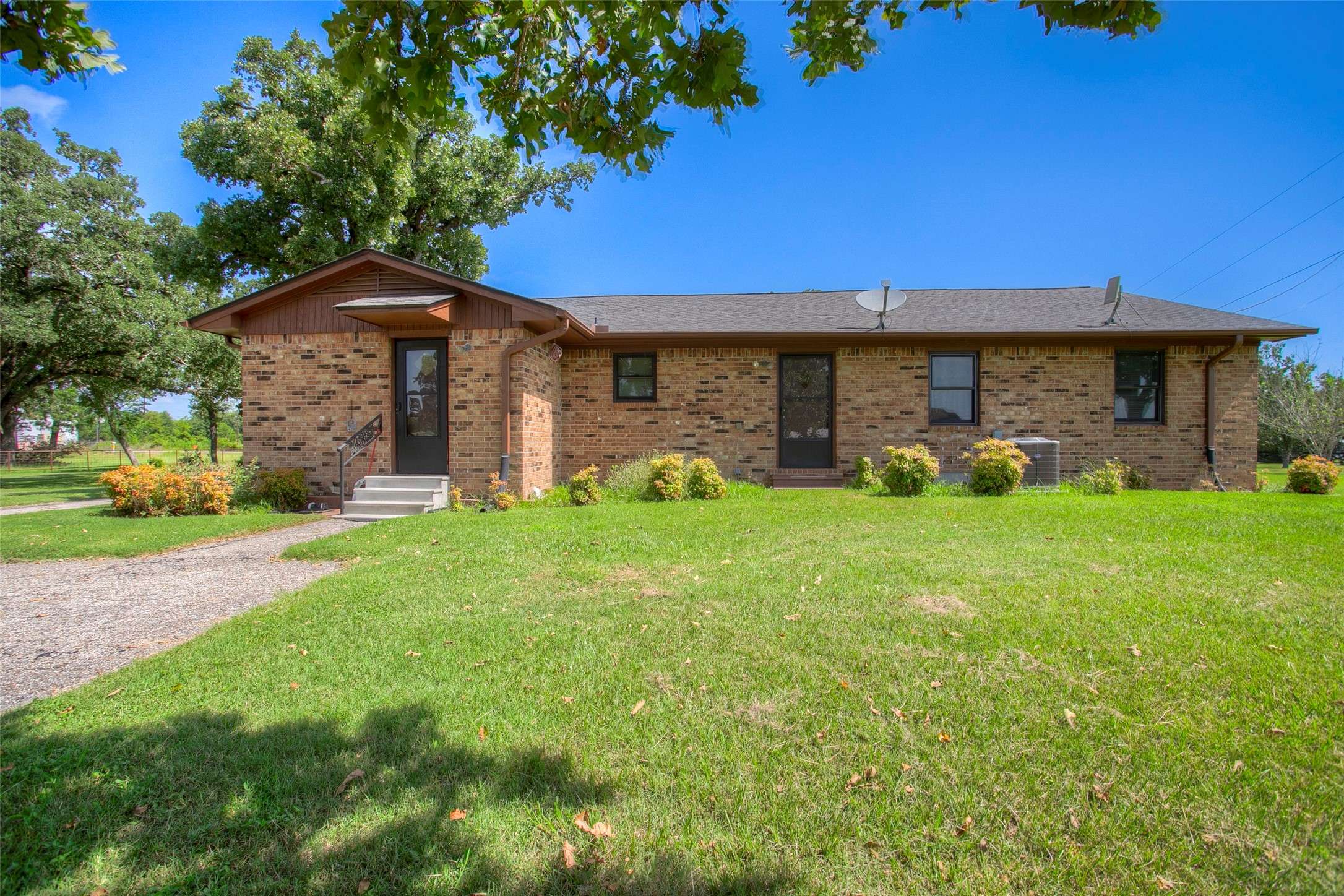 Huntsville, TX 77320,335 Fm 1696 RD W