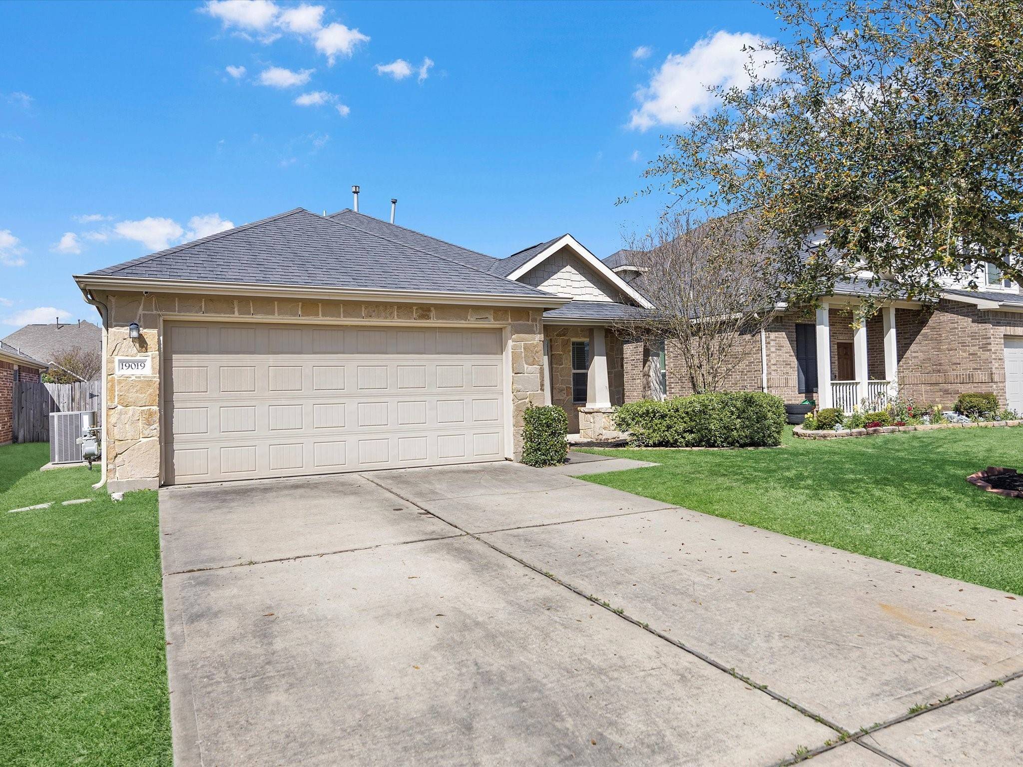 Tomball, TX 77377,19019 Pinewood Point LN