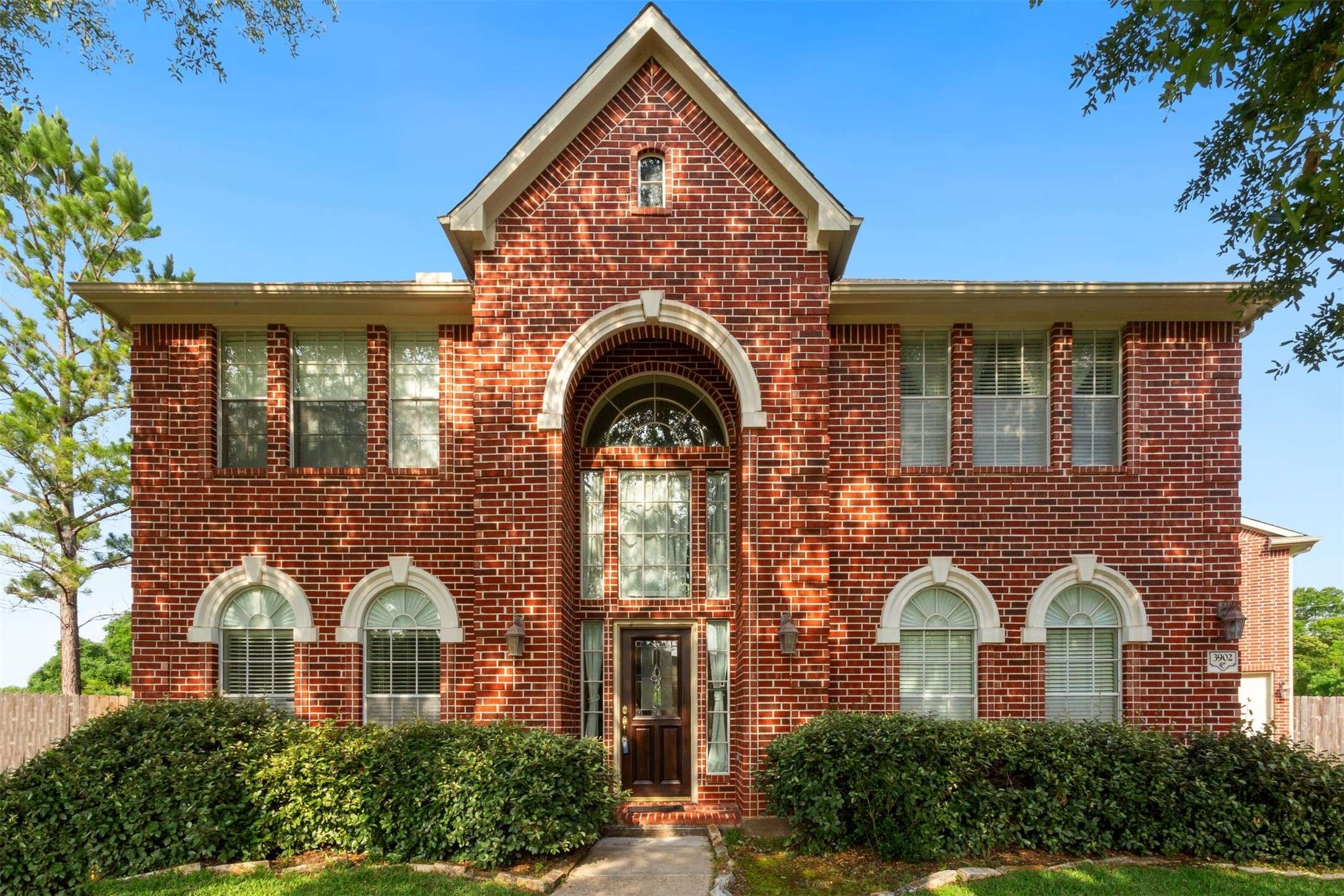 Sugar Land, TX 77479,3902 Palace SPGS