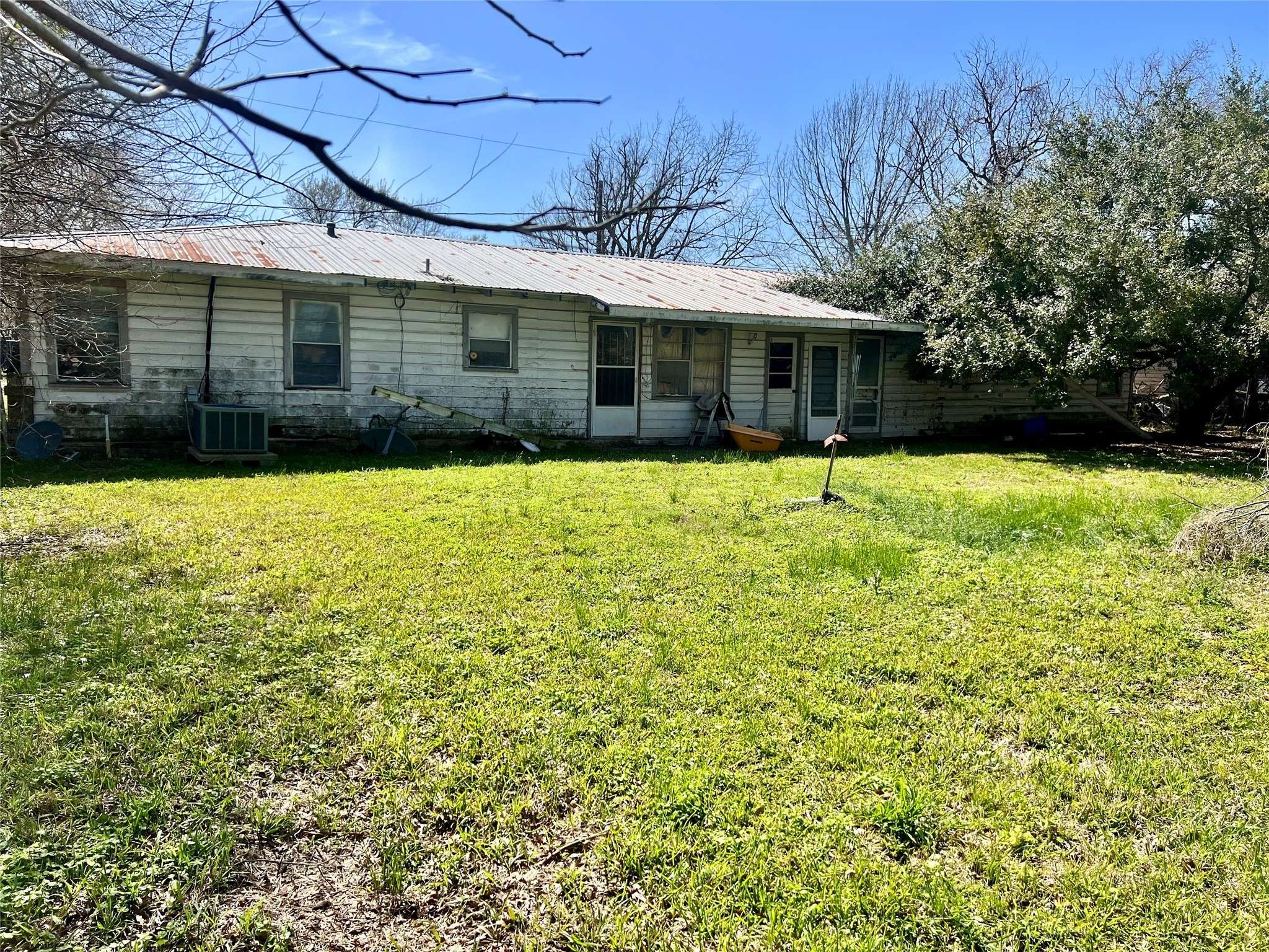 La Porte, TX 77571,711 S Carroll ST