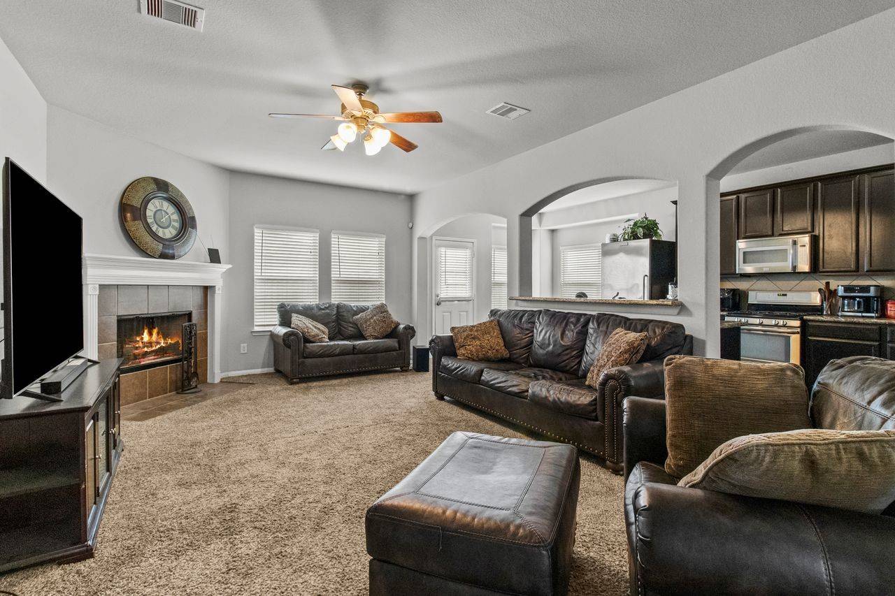 Bacliff, TX 77518,306 Edgewater Park DR