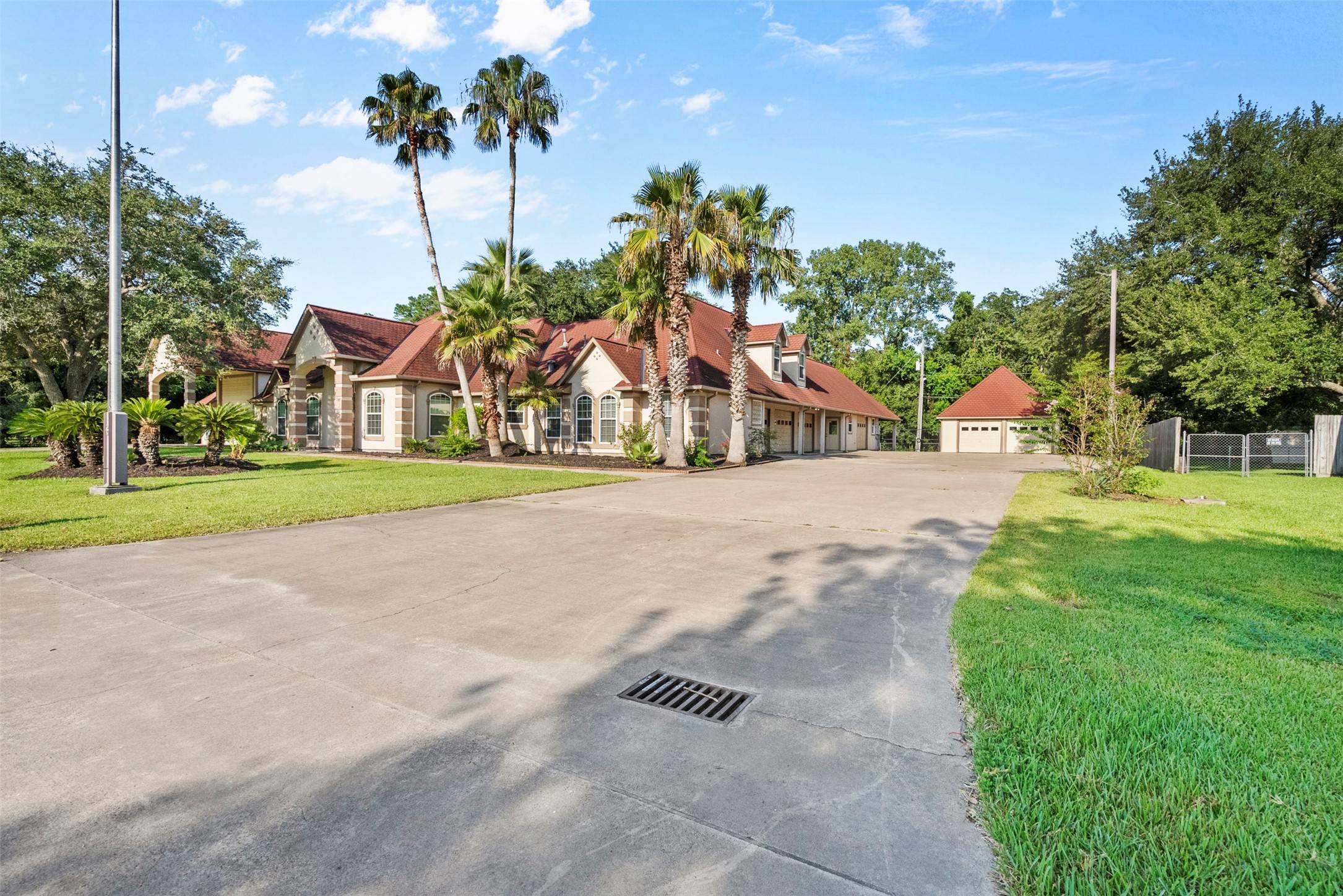 Santa Fe, TX 77510,5636 Avenue M 1/2