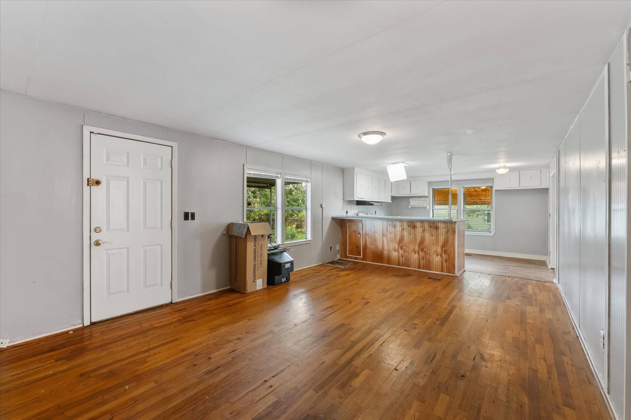 Pinehurst, TX 77362,606 N Pine Hill ST