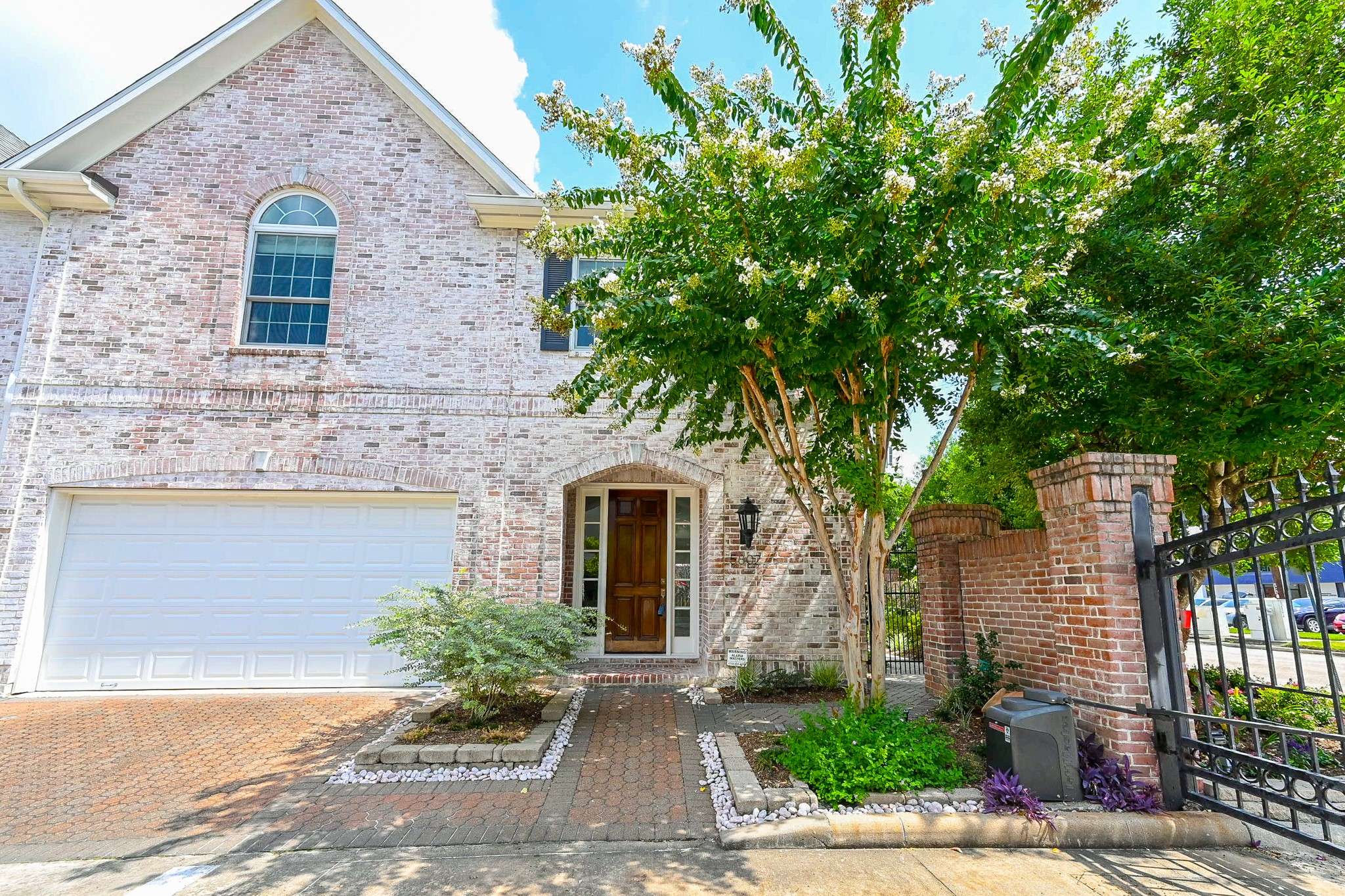 Houston, TX 77057,5802 Augusta CT