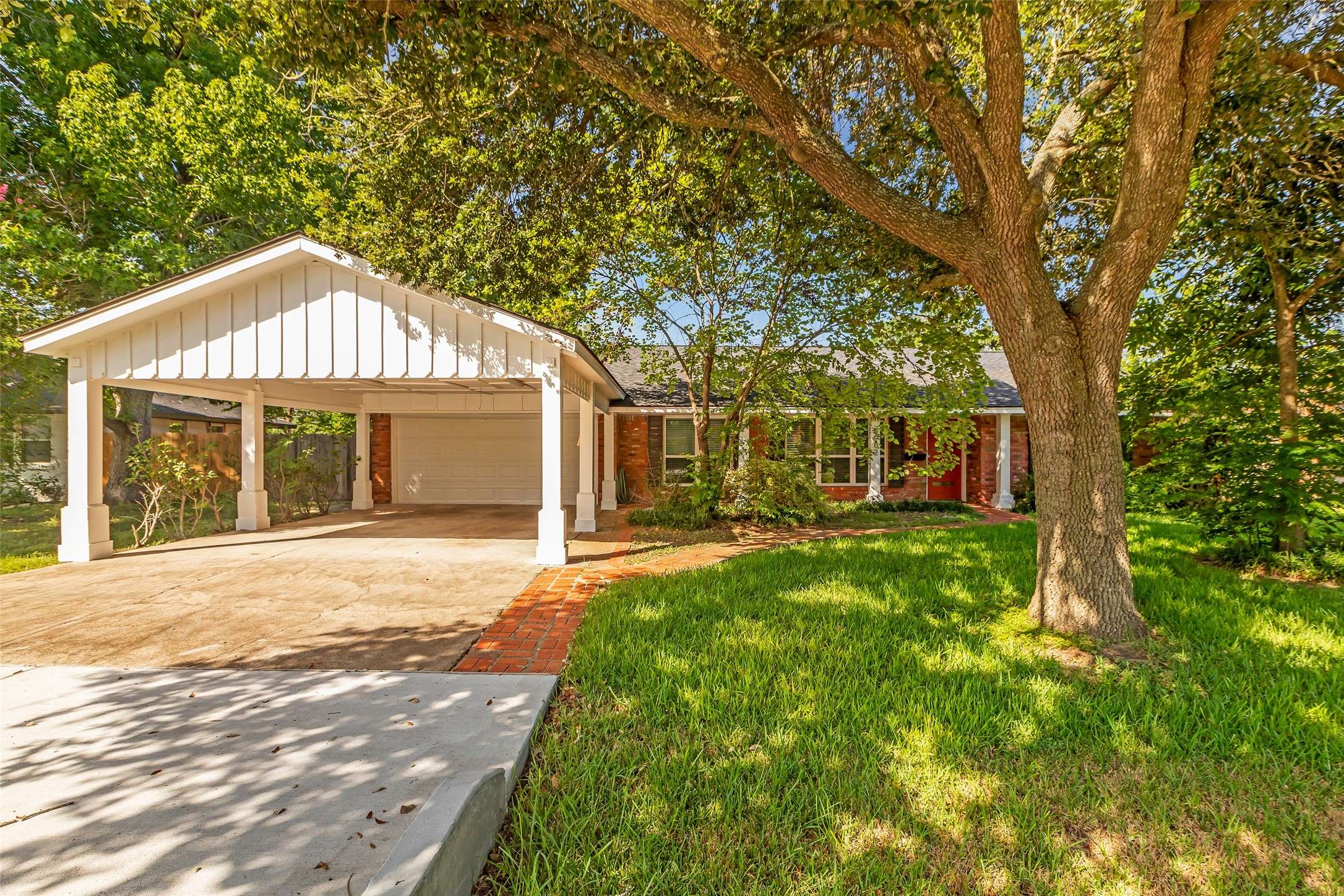 Houston, TX 77080,8902 Theysen DR
