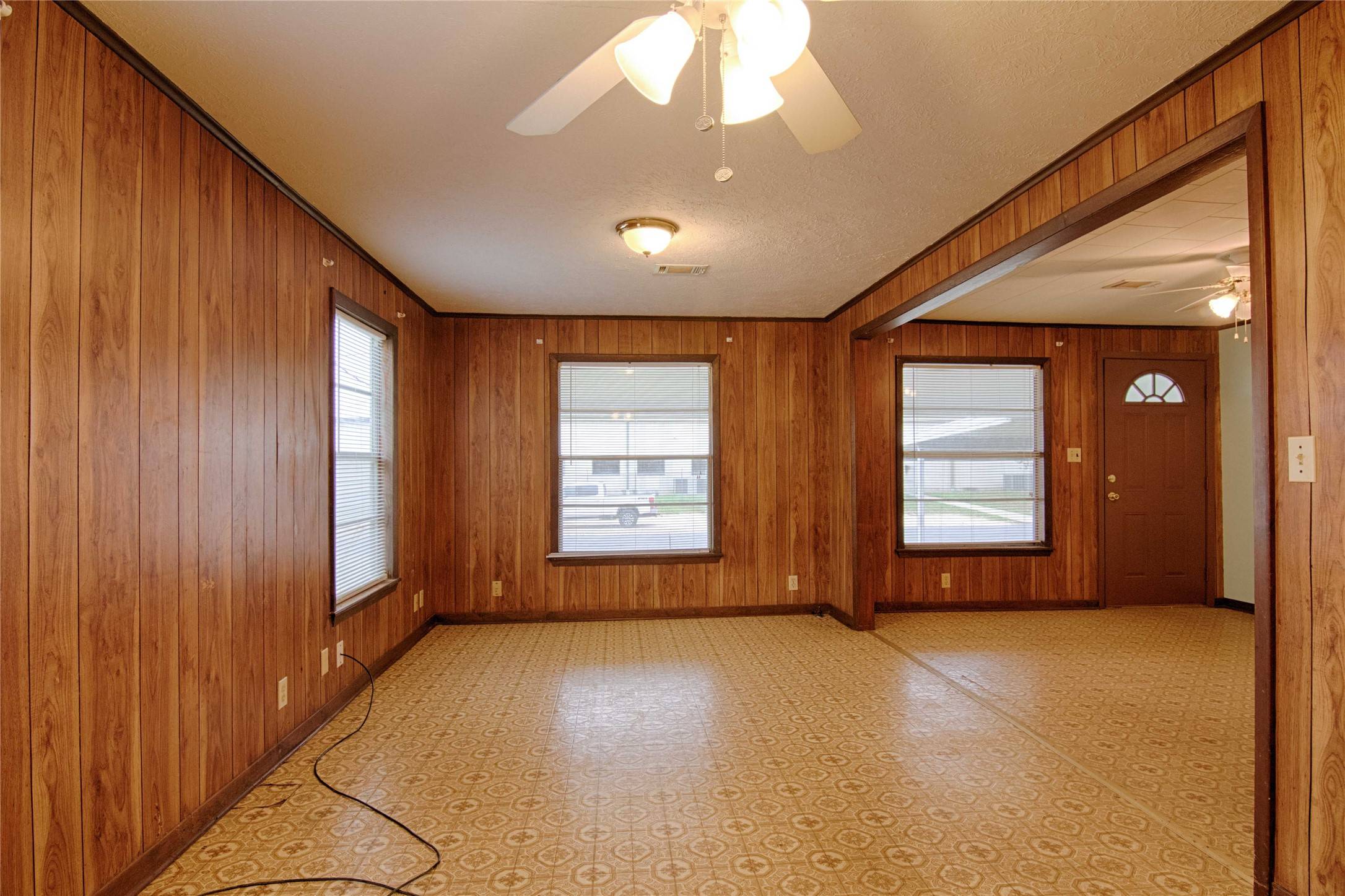 Schulenburg, TX 78956,1116-C Simpson ST