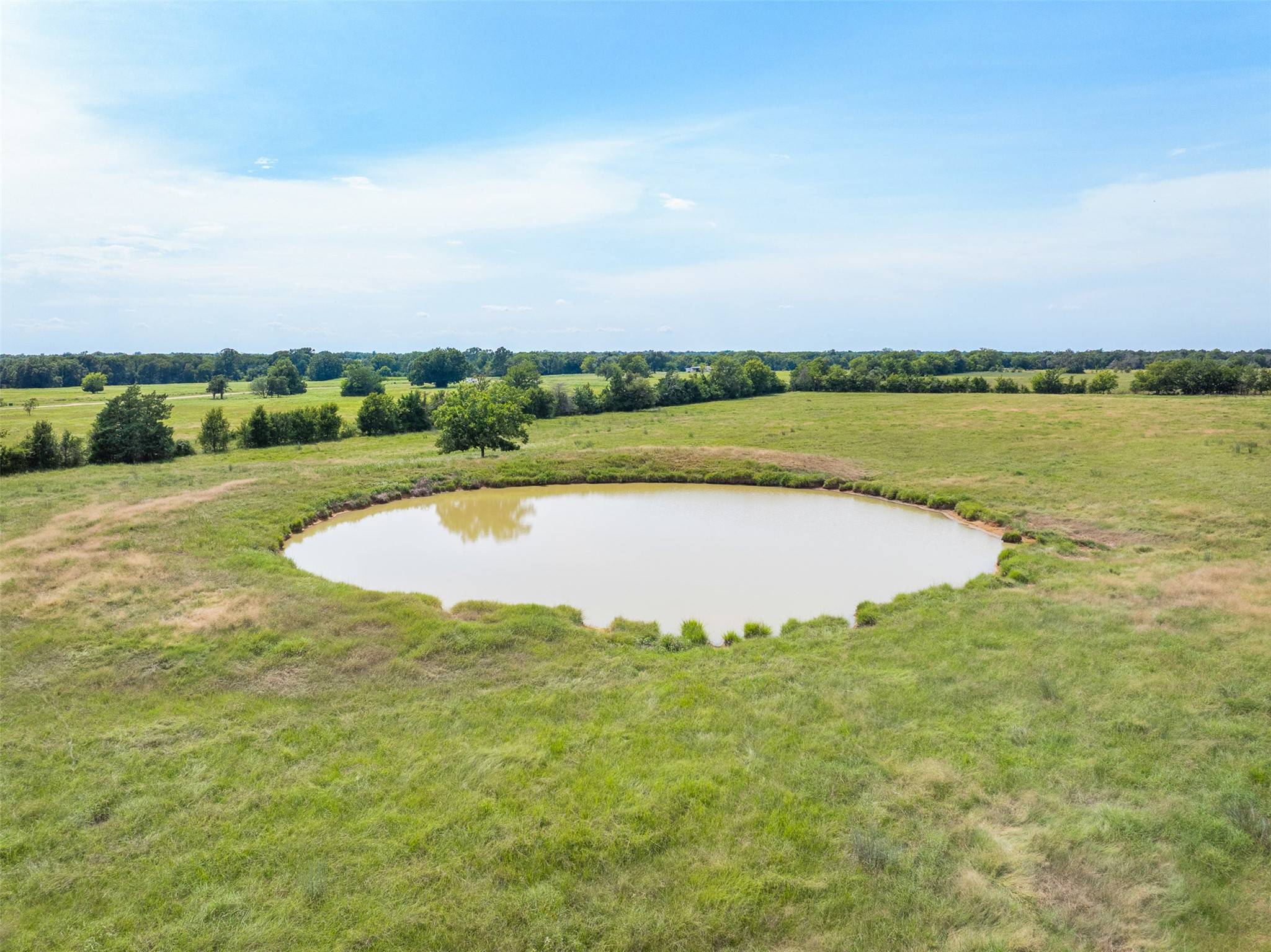 Hearne, TX 77859,8993 E OSR