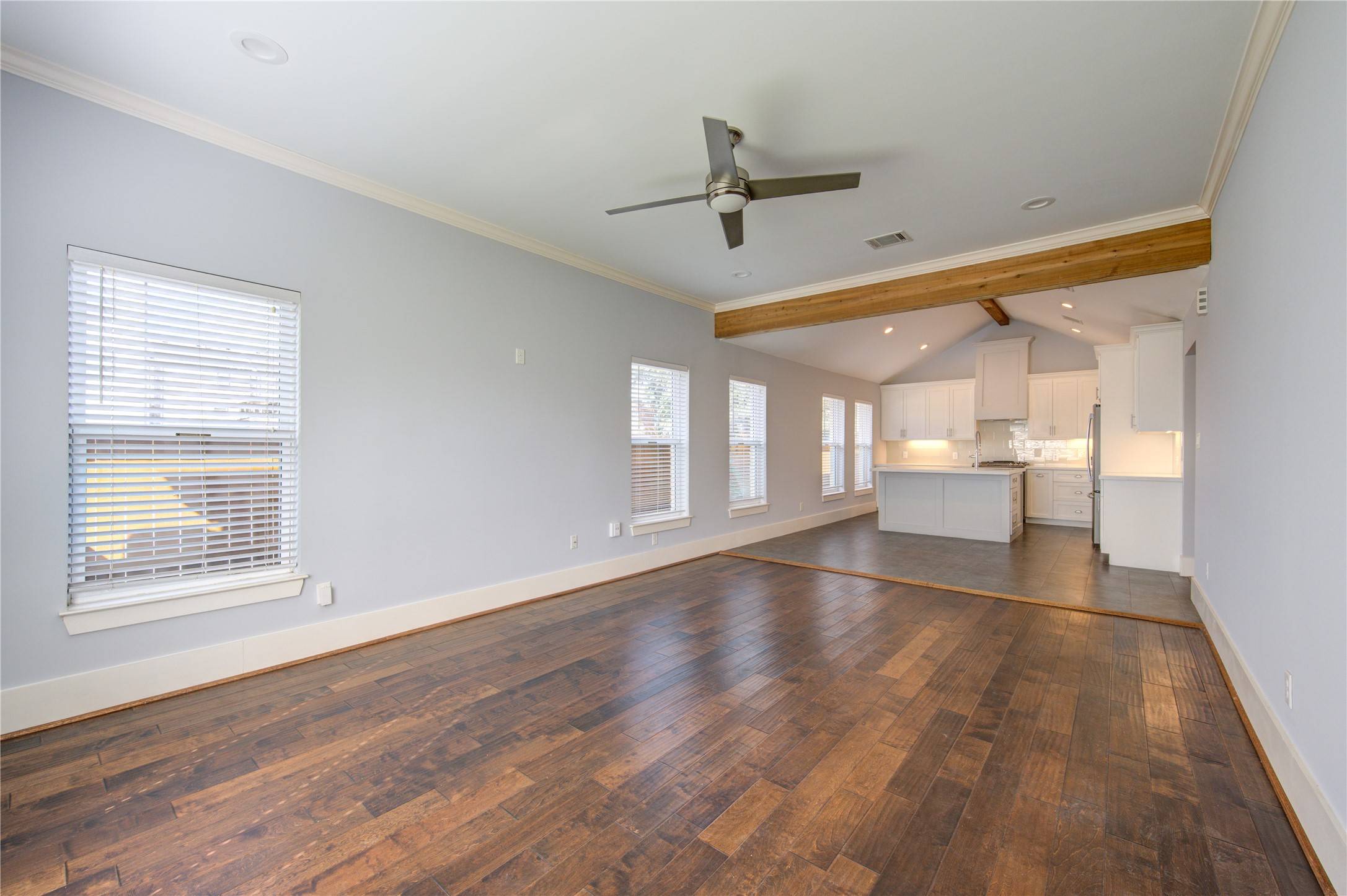 Houston, TX 77004,2401 Eagle ST