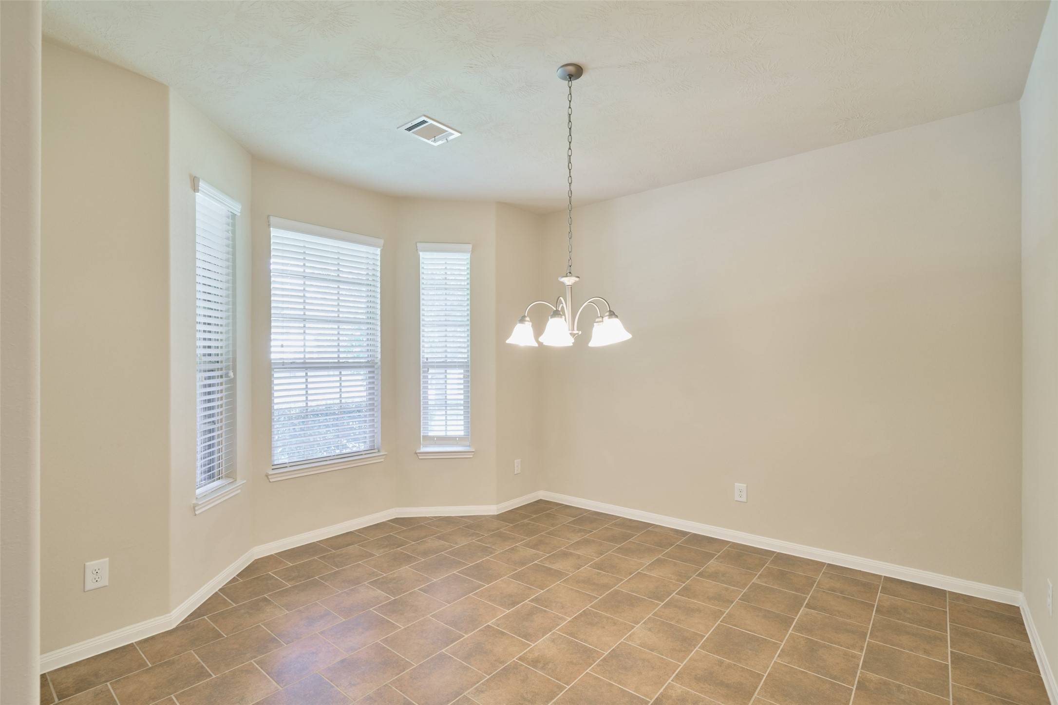 Montgomery, TX 77356,12621 Dover DR