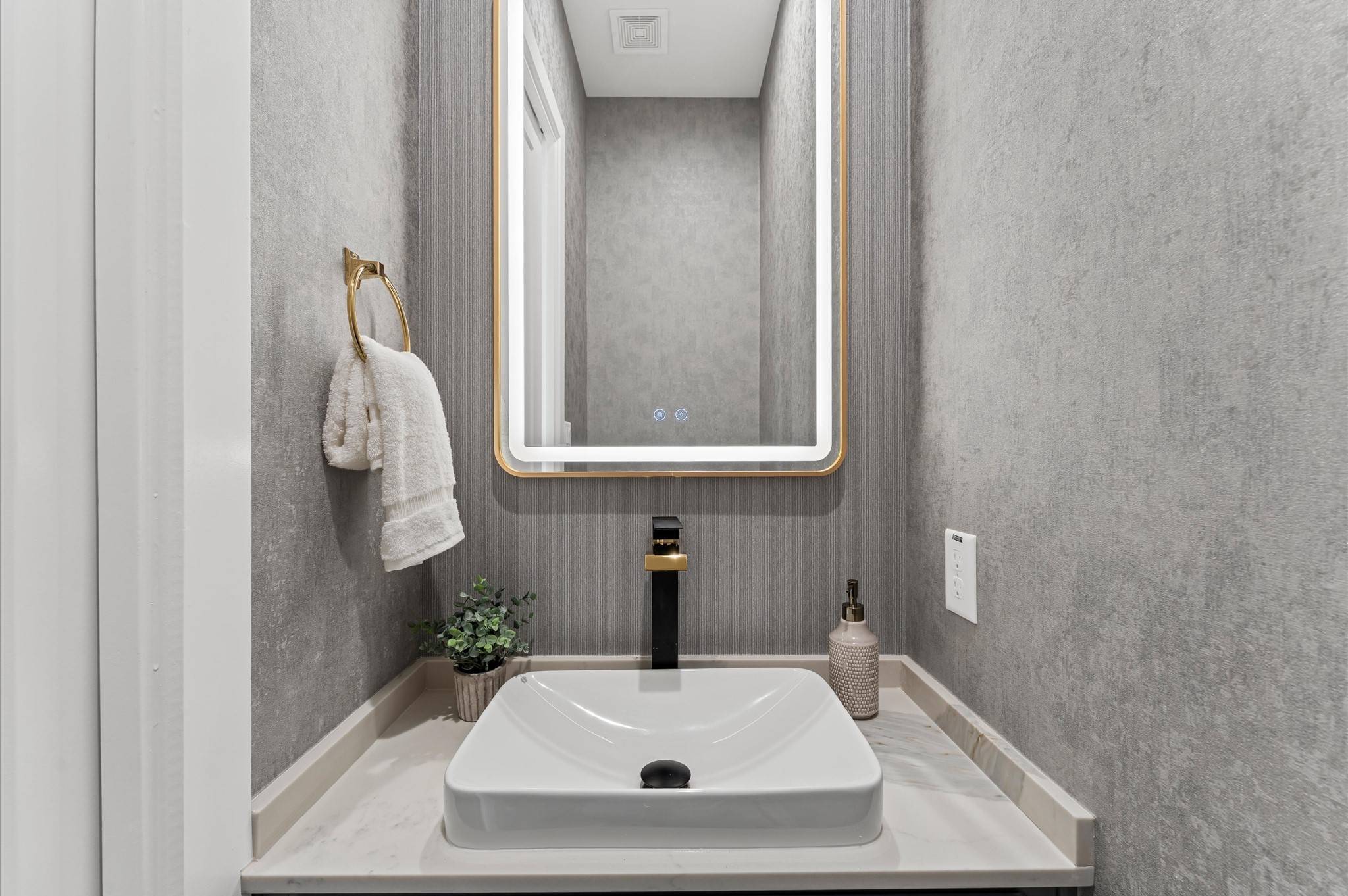 Houston, TX 77018,4754 Martin Hill ST