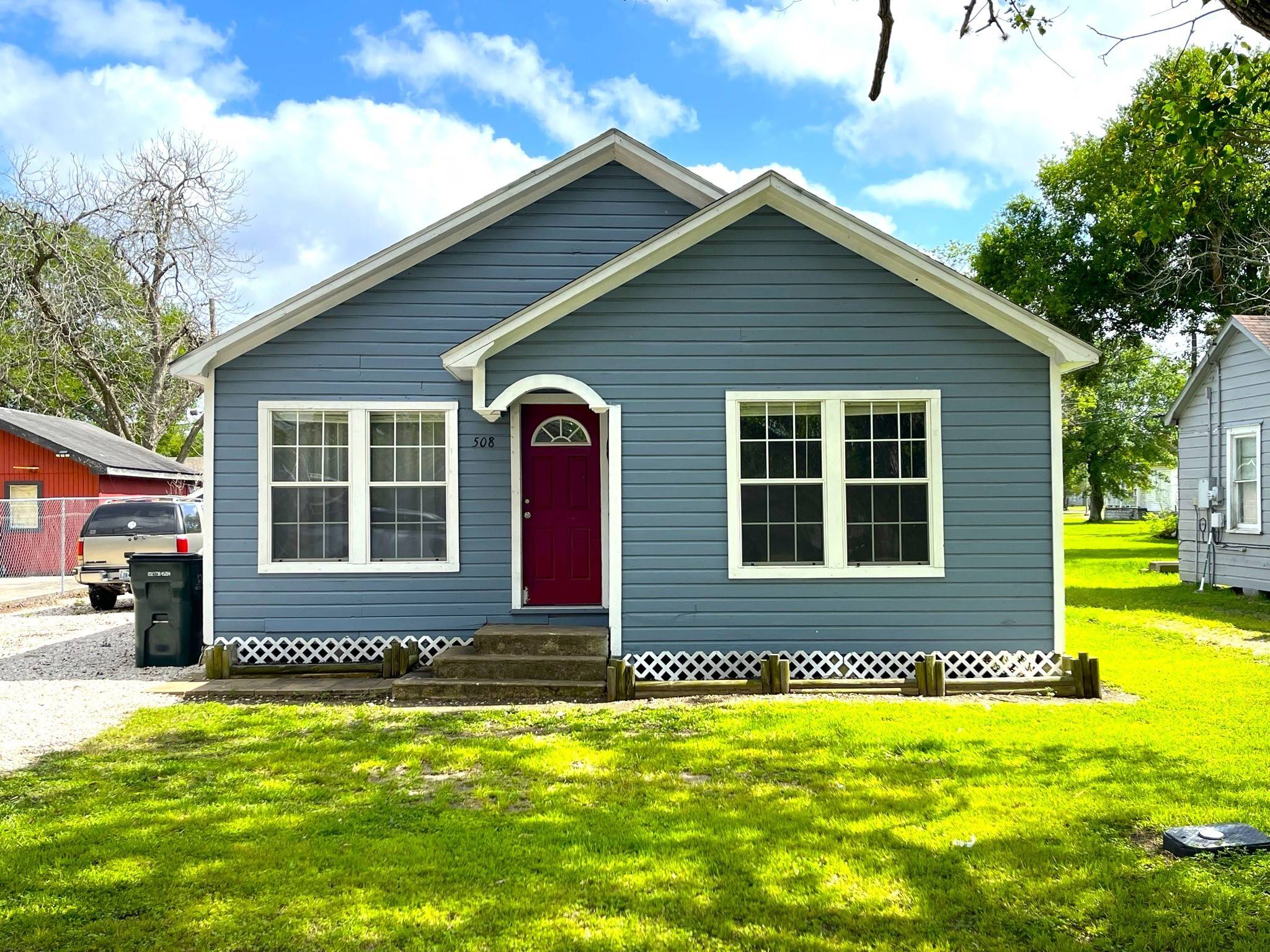 El Campo, TX 77437,508 Lundy ST