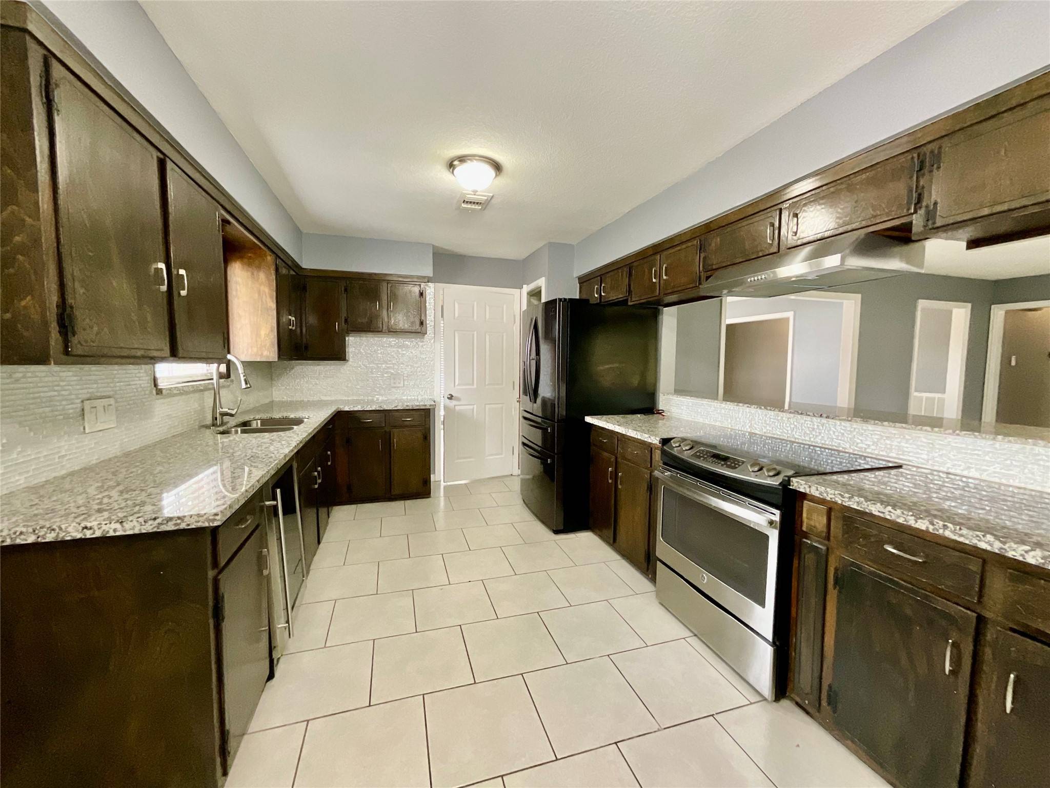 Pasadena, TX 77502,1008 Dusky Rose LN
