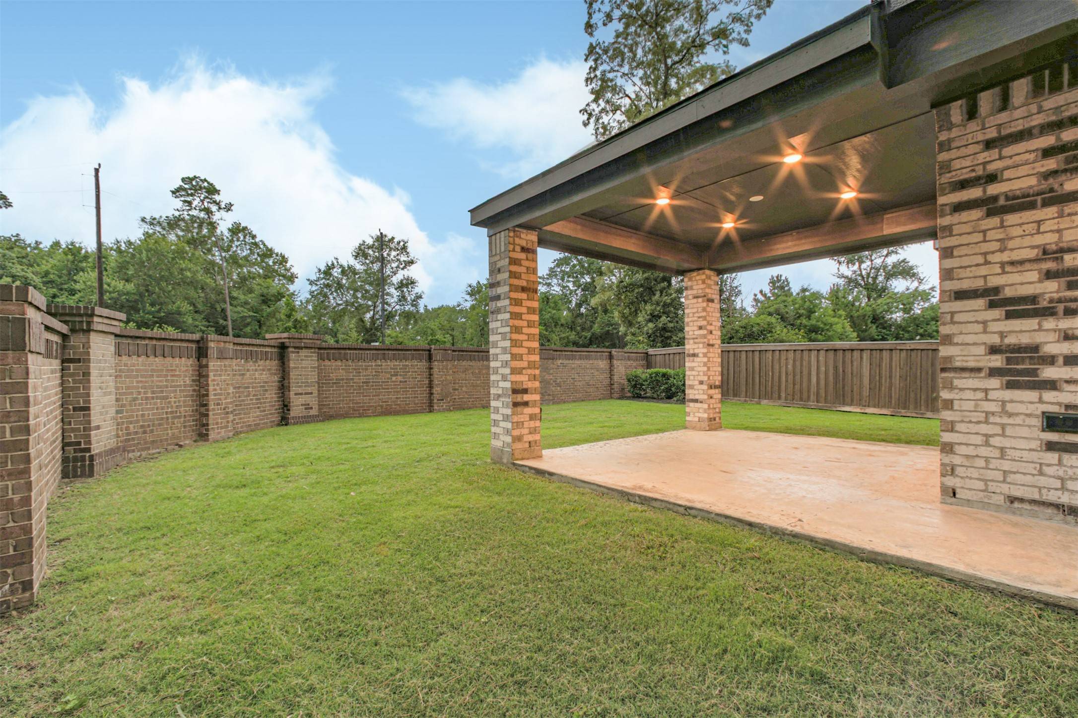 Magnolia, TX 77354,27028 Hidden Rock CT