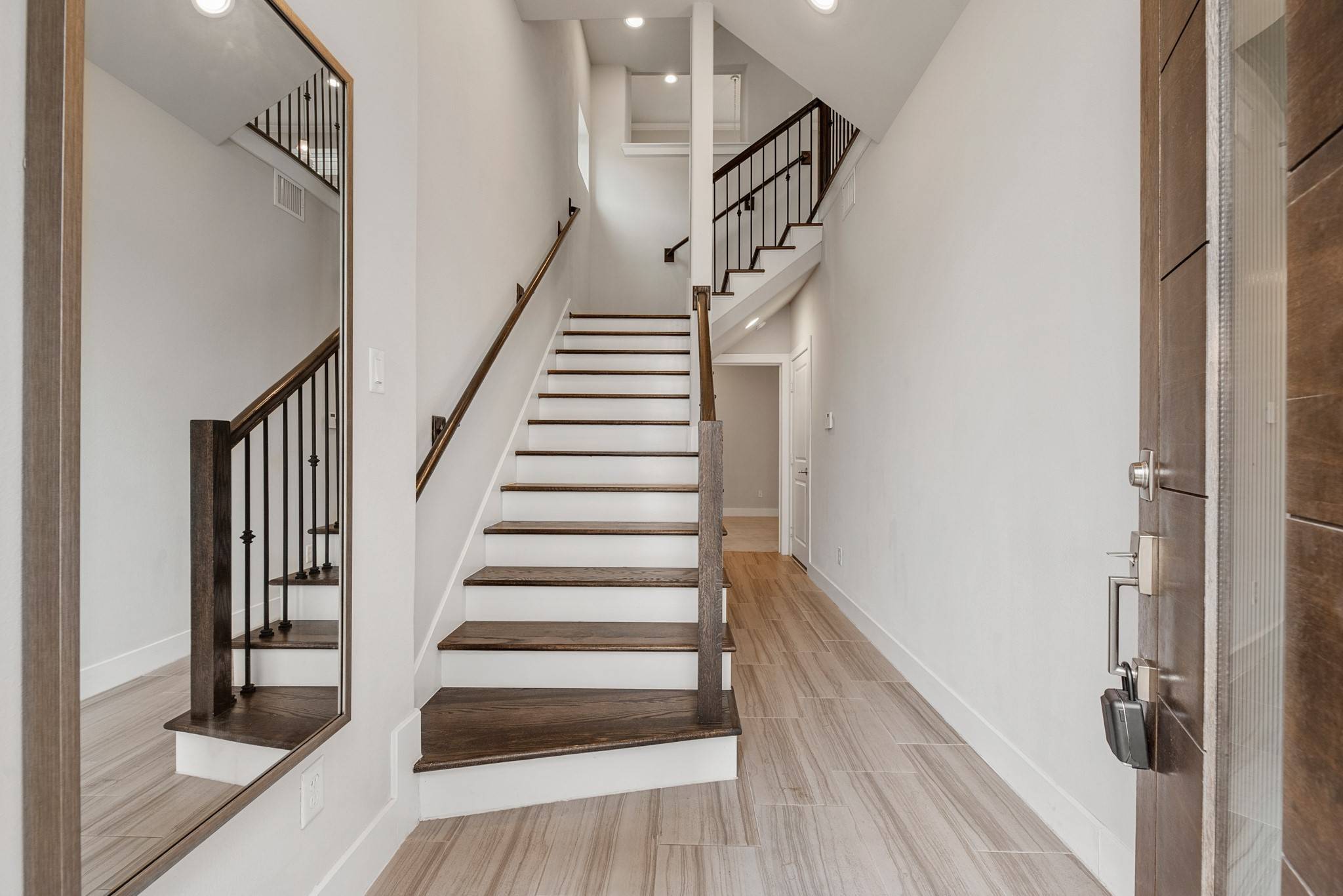 Houston, TX 77007,5725 A Darling ST