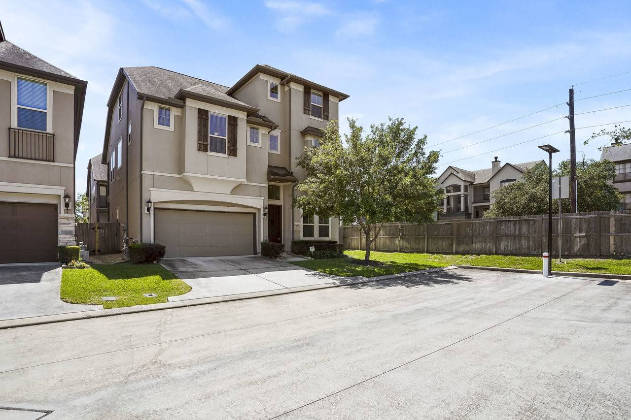 Houston, TX 77077,13217 Green Hills DR