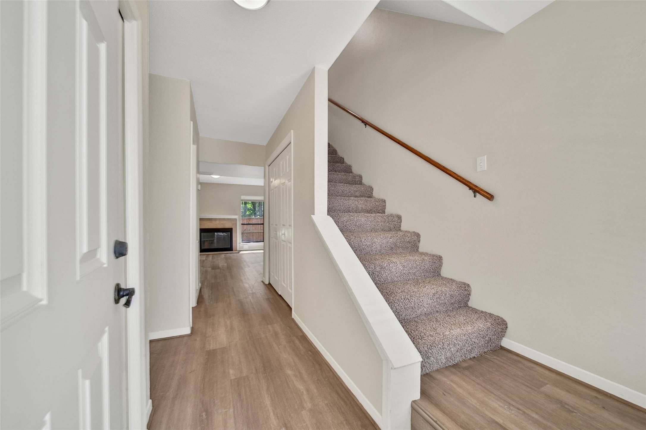 Spring, TX 77381,24 W Willowwood CT