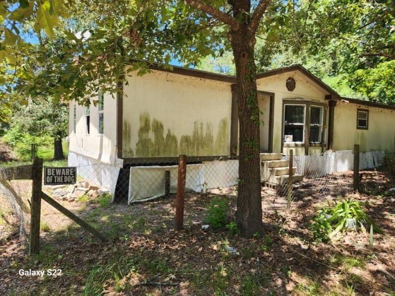 Onalaska, TX 77360,629 Rain Forest RD