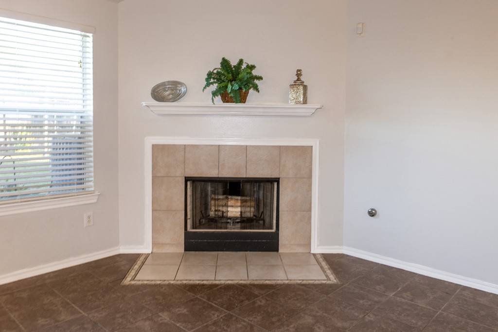 Dickinson, TX 77539,315 Glade Bridge LN