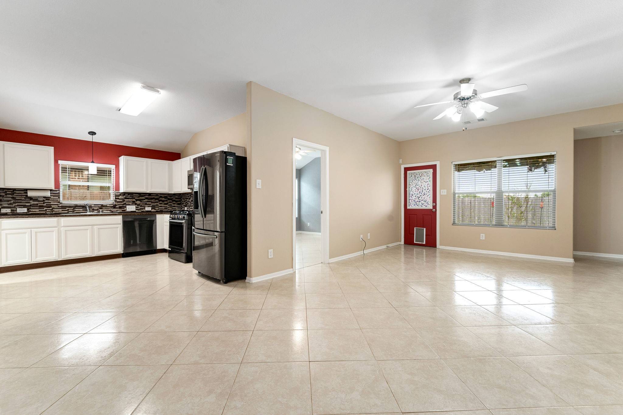 Alvin, TX 77511,5211 La Rocco WAY