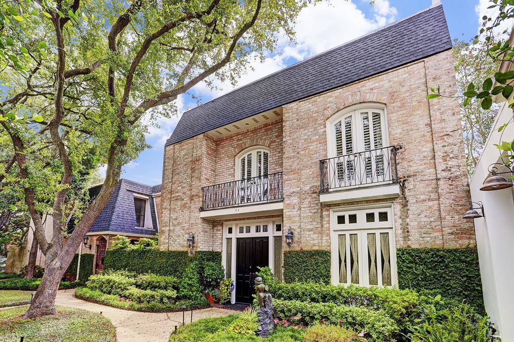 Houston, TX 77027,34 River Hollow LN