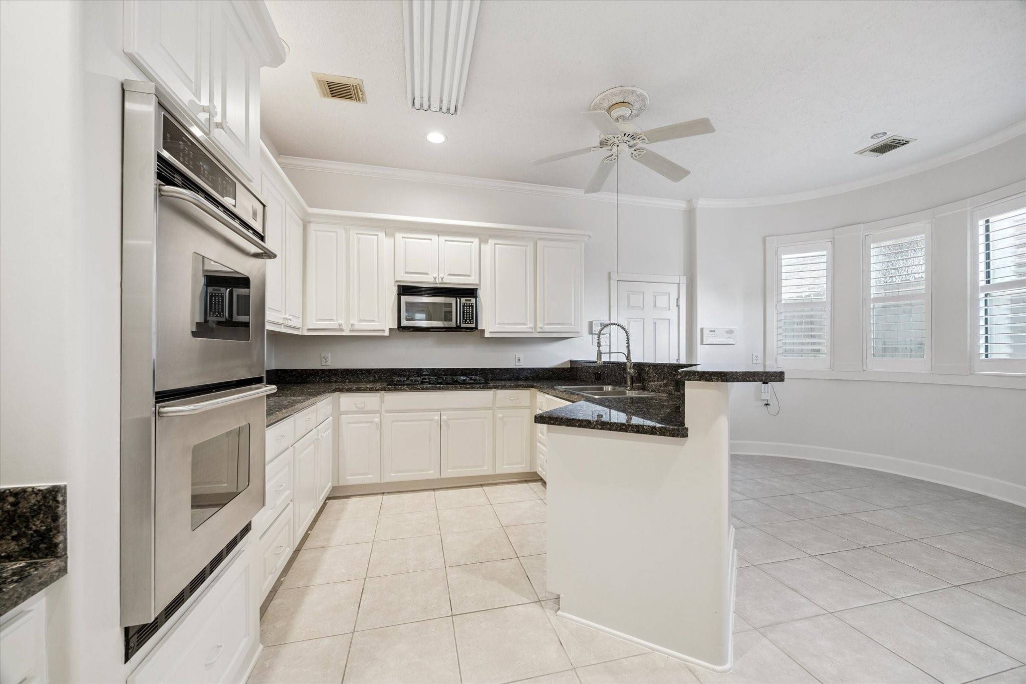 Houston, TX 77019,1705 Park ST