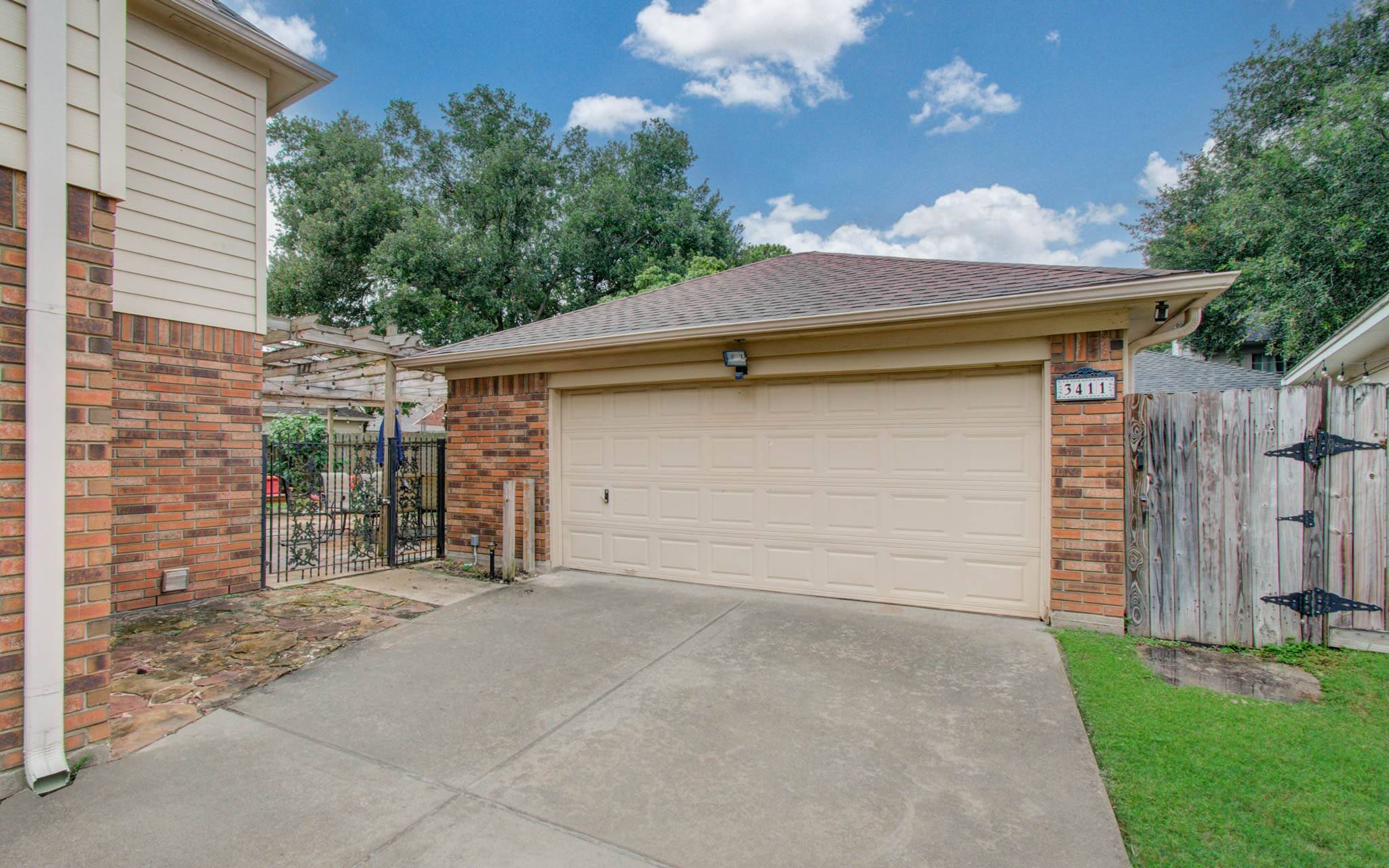 Houston, TX 77084,3411 Deeds RD