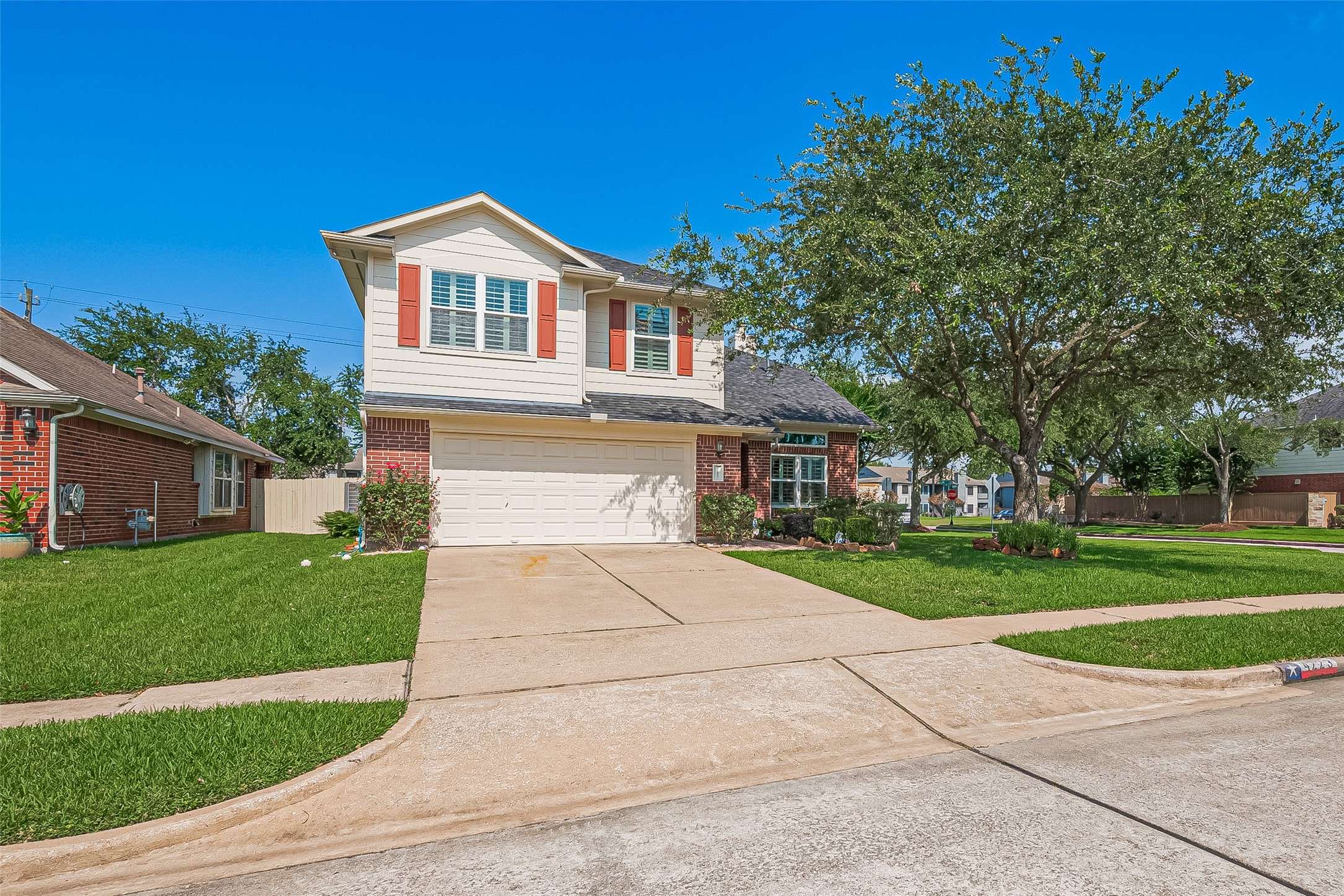Pasadena, TX 77504,4223 Warwick DR