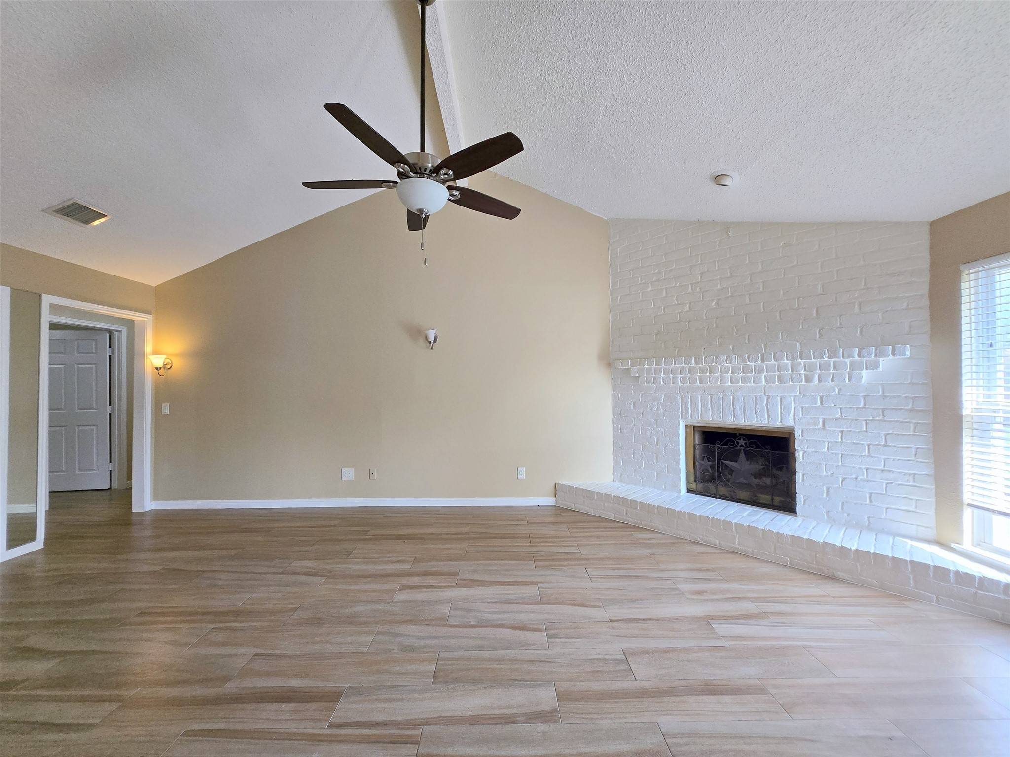 Sugar Land, TX 77479,3122 Mosby DR
