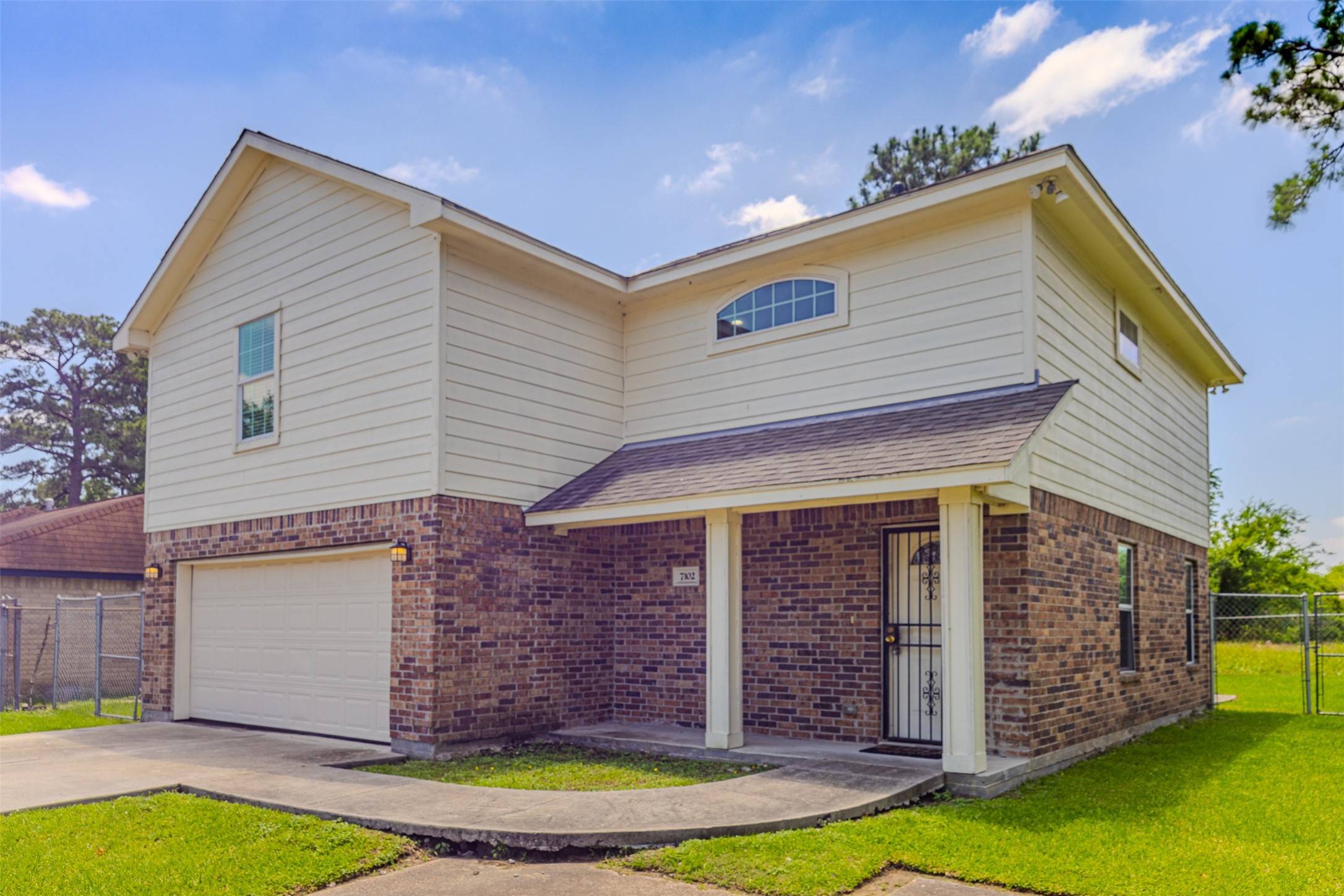 Houston, TX 77016,7102 Heath ST