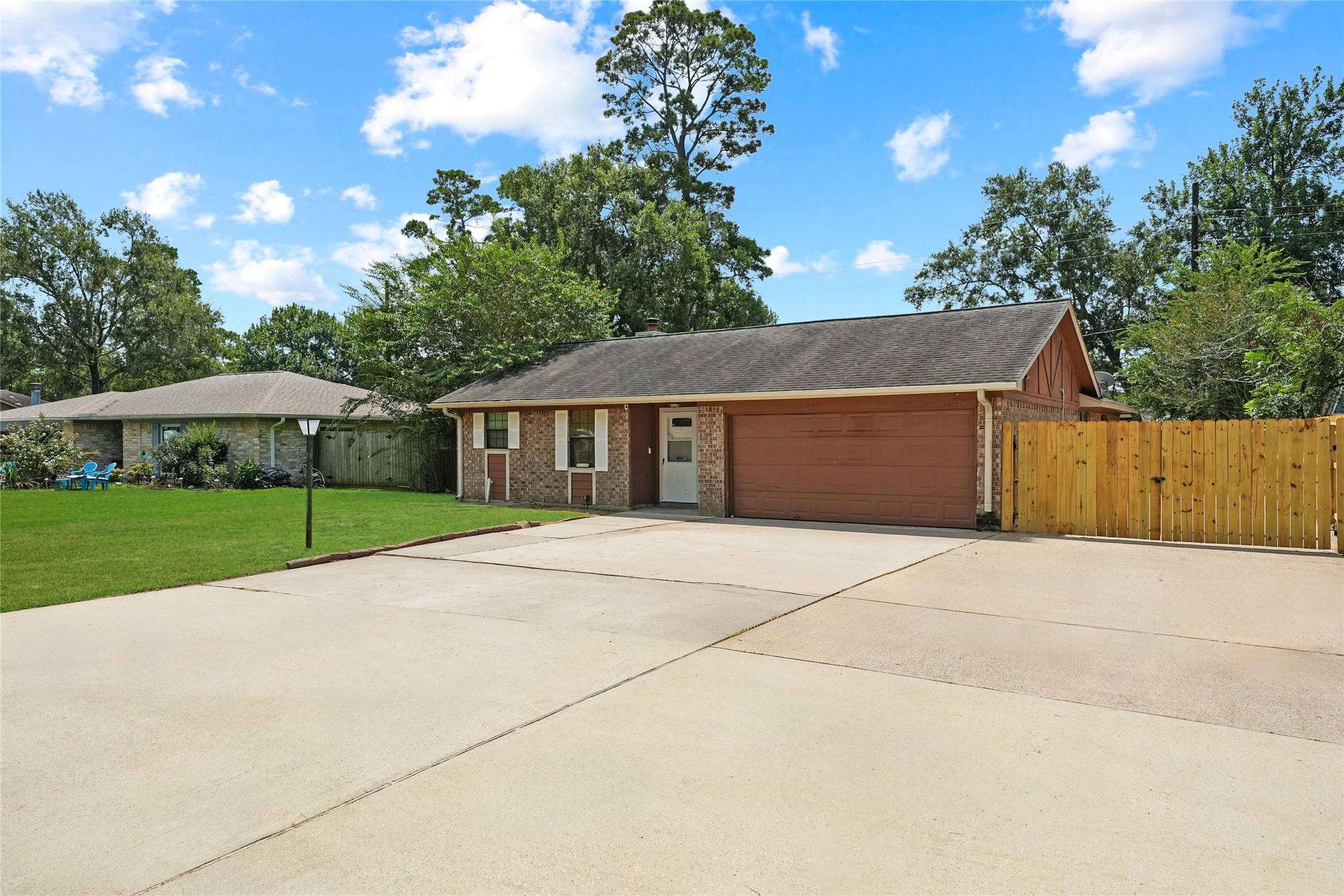 Baytown, TX 77521,9738 Bayou Woods DR