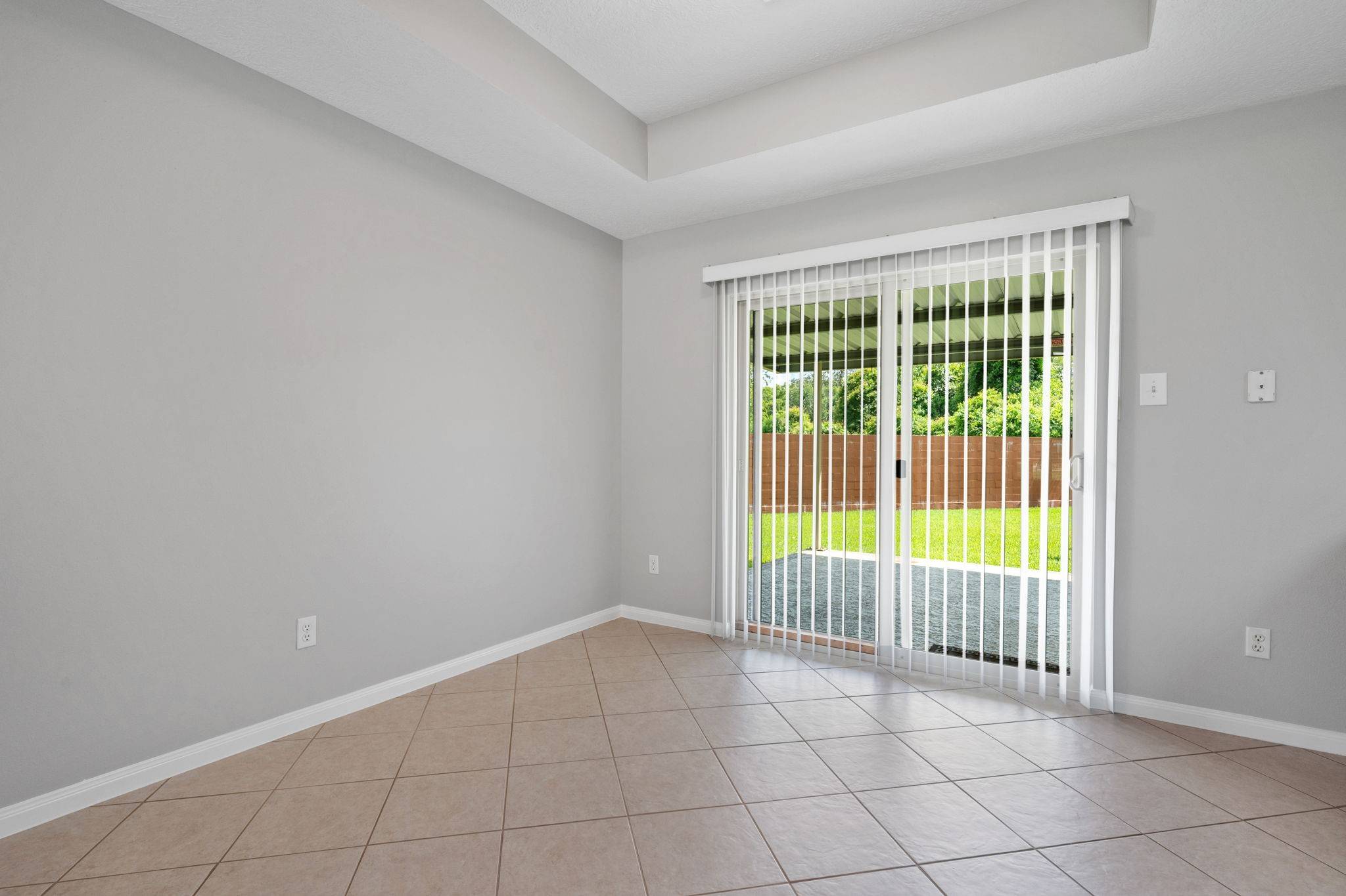 Highlands, TX 77562,470 W Houston ST