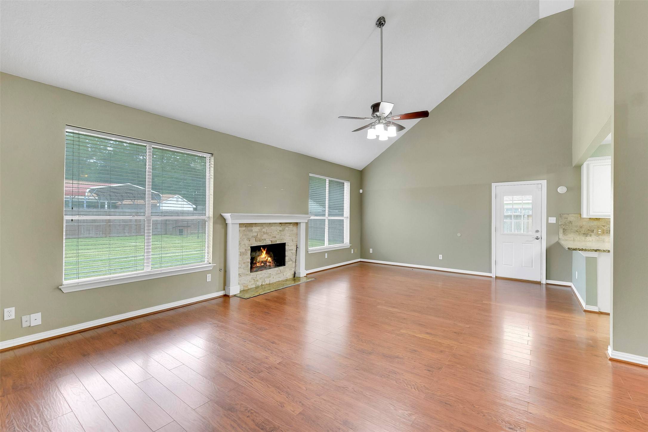 Crosby, TX 77532,3106 Lake Breeze LN