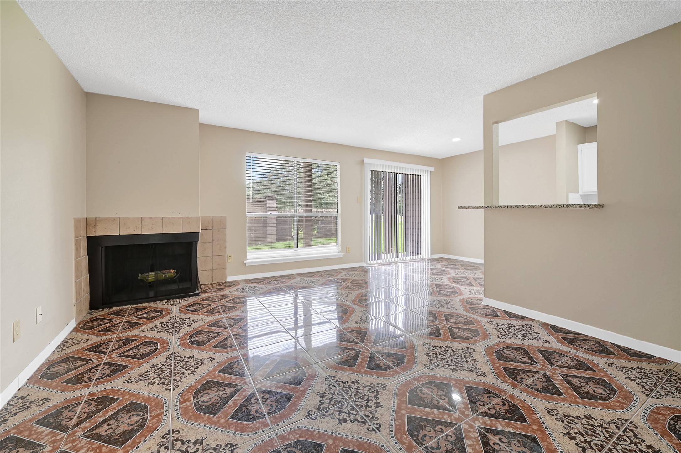 Houston, TX 77036,8409 Sands Point DR #17