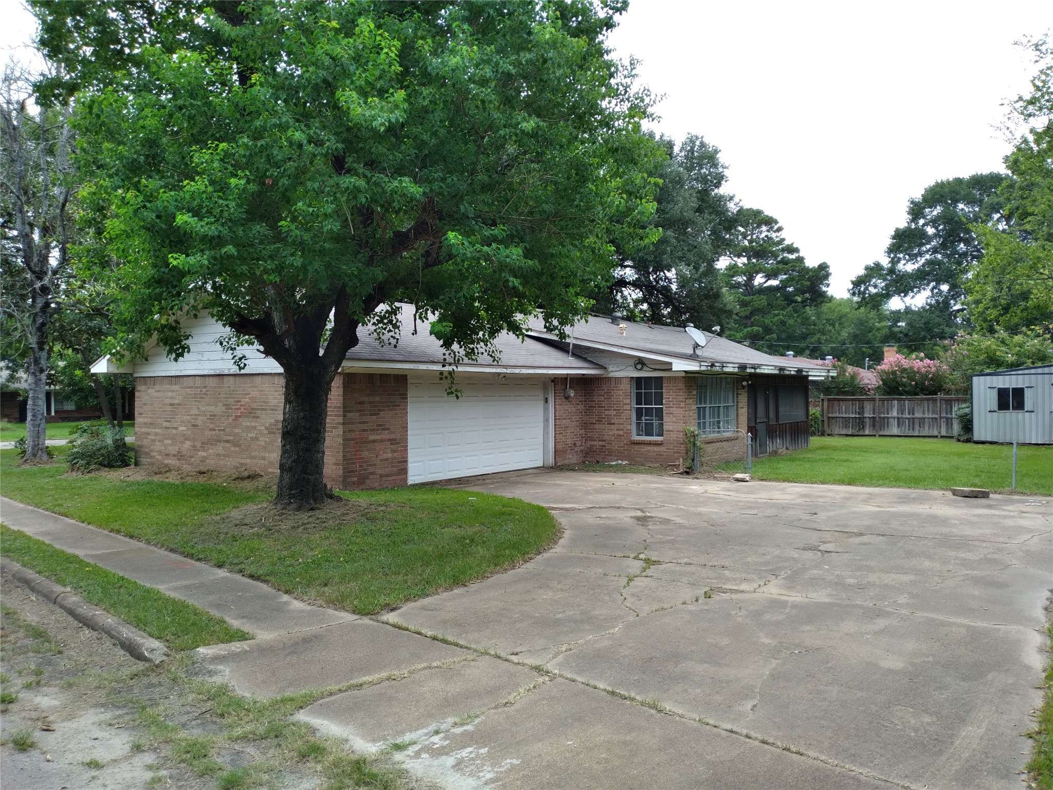 Crockett, TX 75835,1301 Plantation DR